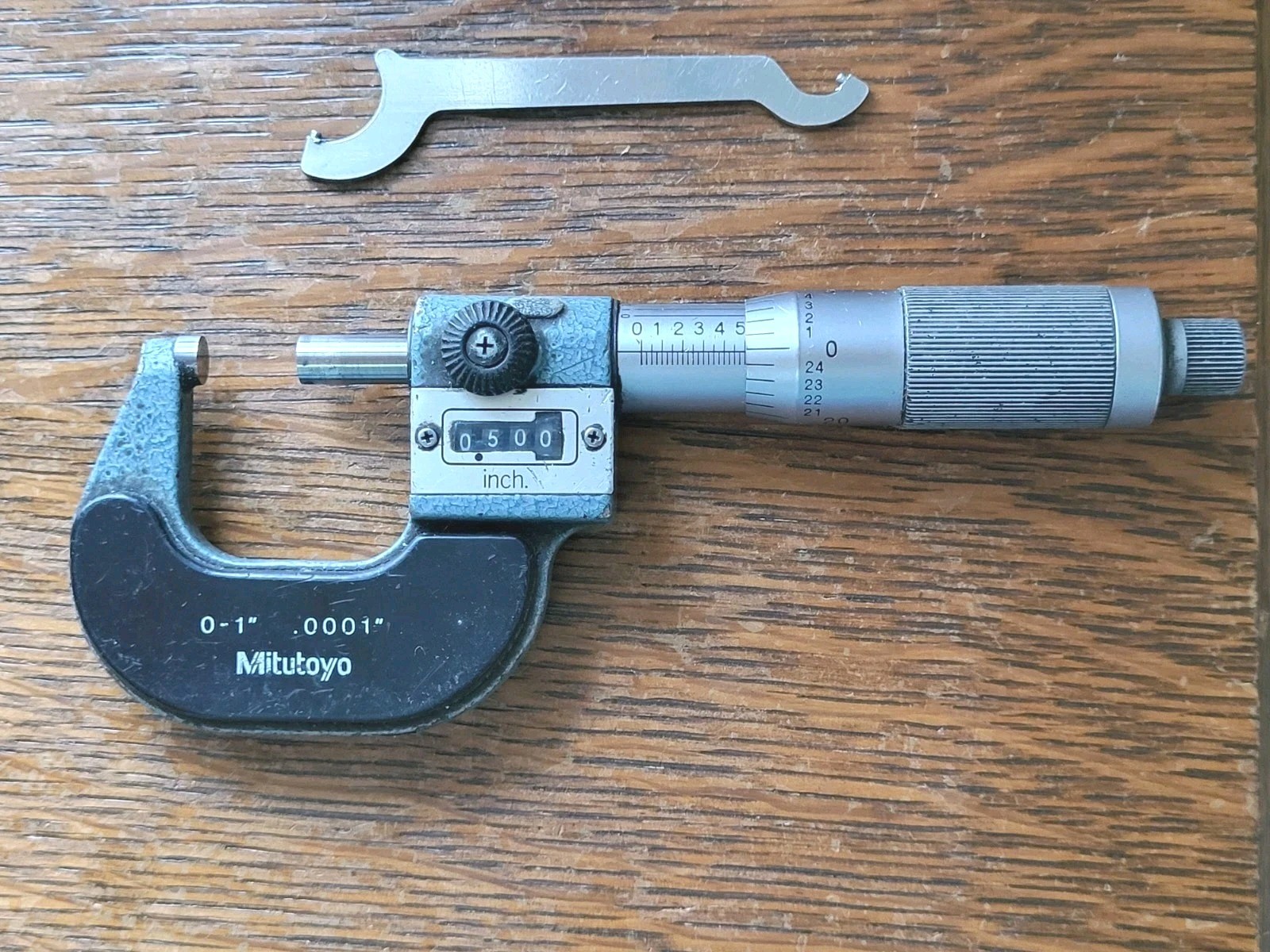 Mitutoyo No. 193-211 0-1" Digit Outside Micrometer .0001" w/Locking & Wrench