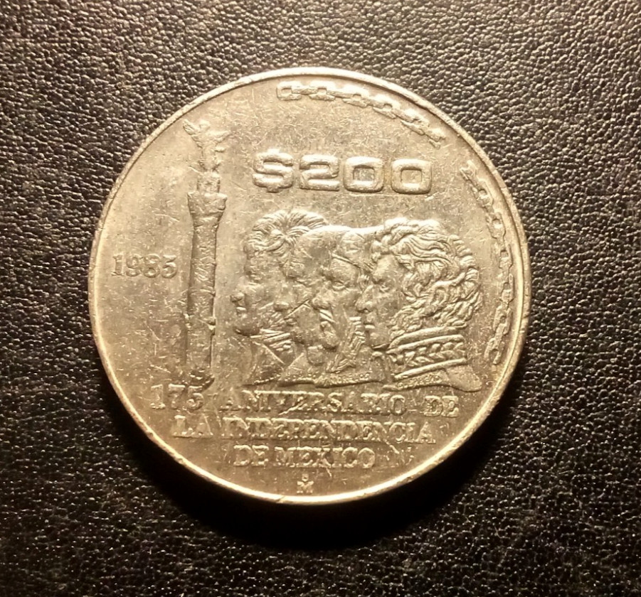 1985 Mexico 200 Pesos Coin