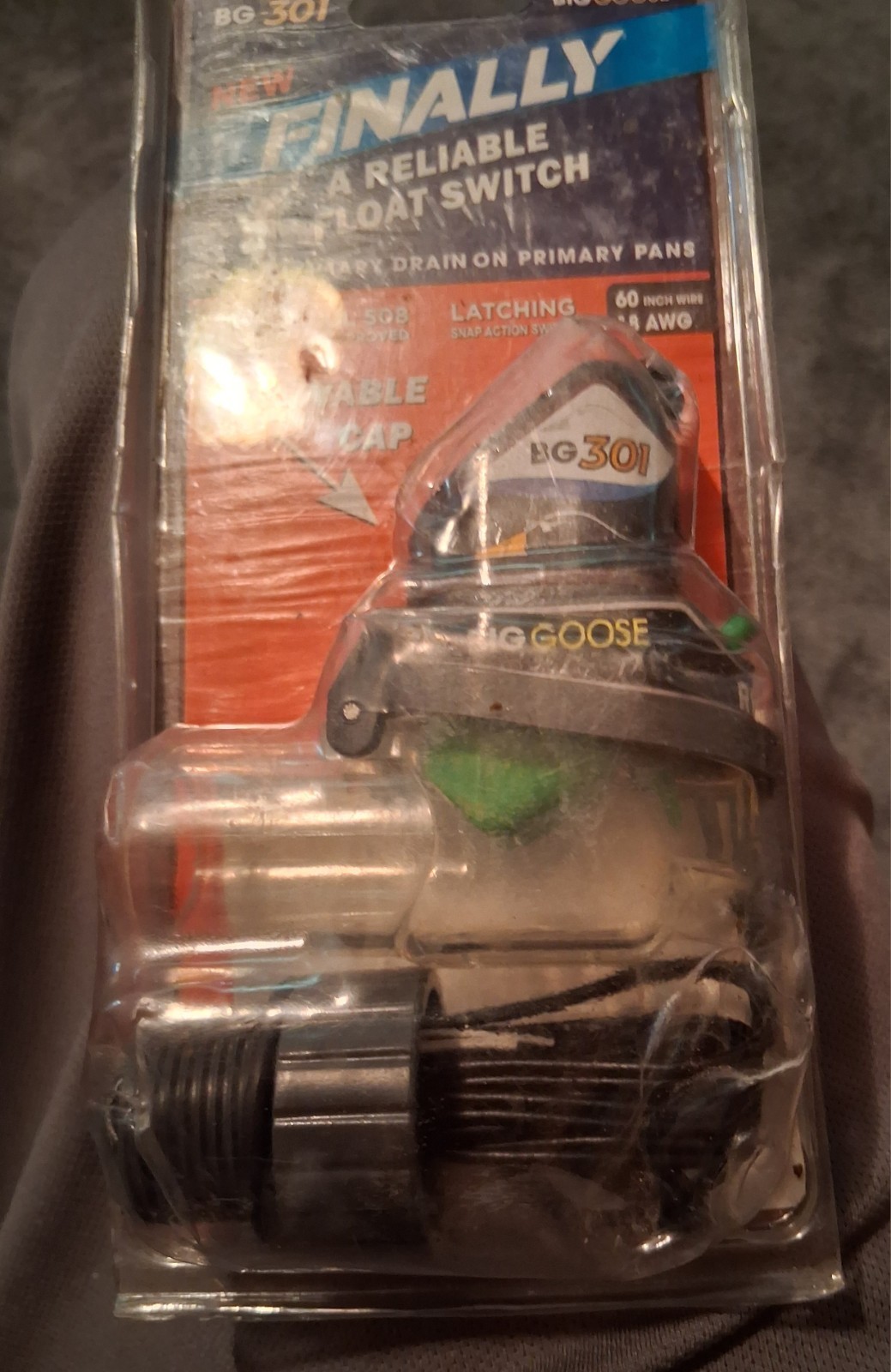 Big Goose Float Switch for Auxiliary Drain on Primary Pans BG-301