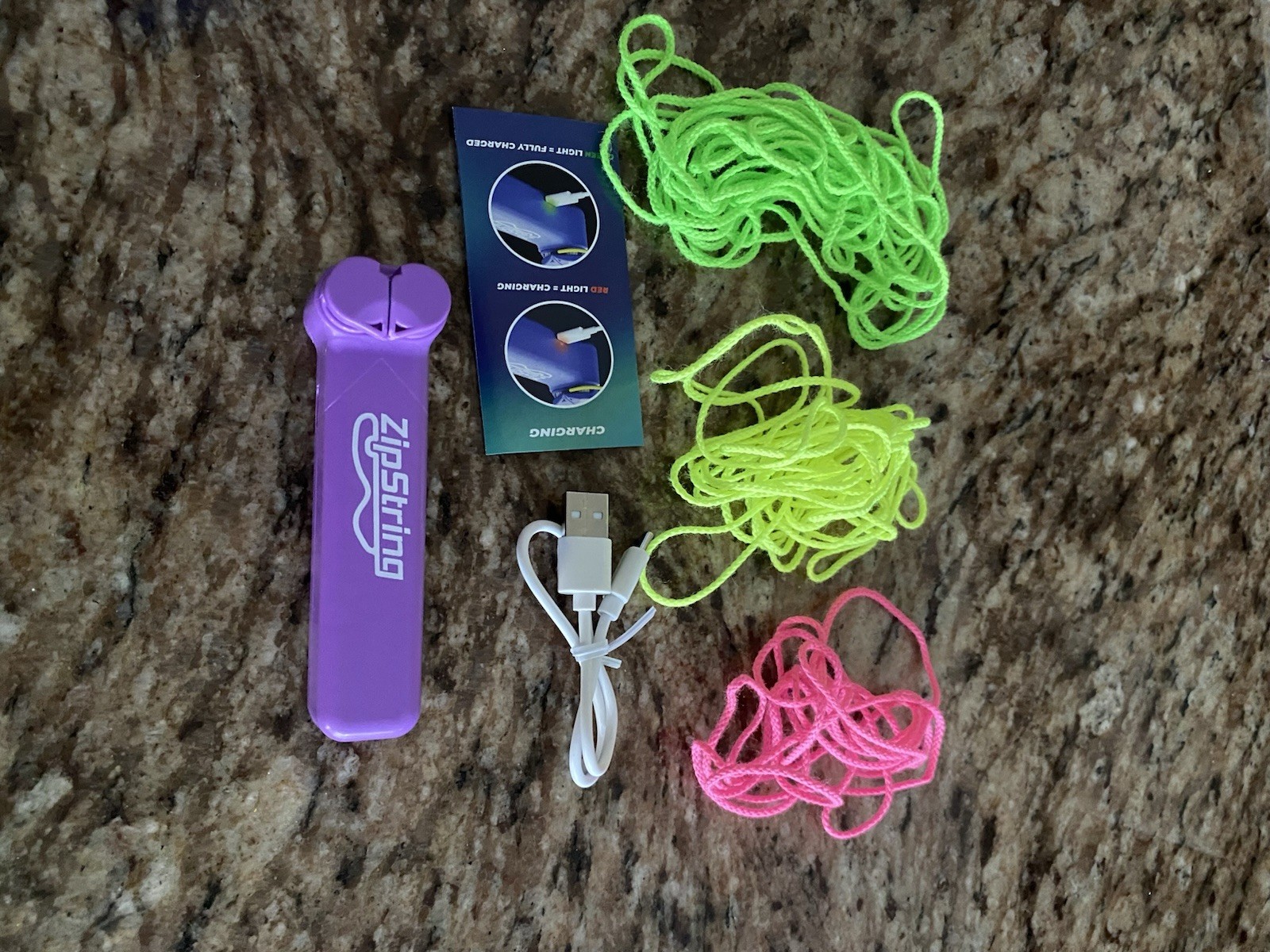 Zipstring Original Compact USB-C Rechargeable String Launcher Purple