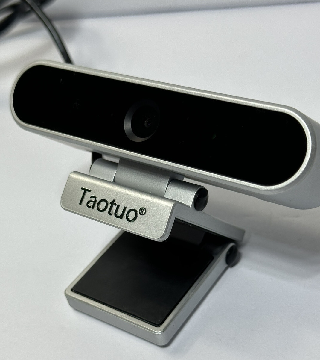 TAOTUO X1 1080P HD USB WEBCAM WITH MICROPHONE FOR PC VIDEO CALLING/CONFERENCING