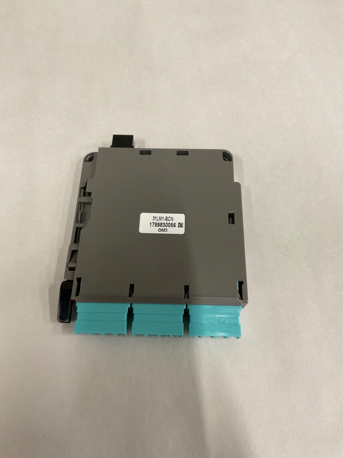 Leviton 31LM1-BCN Module 12 fib MTP Method B Core Fiber Breakout Module #2