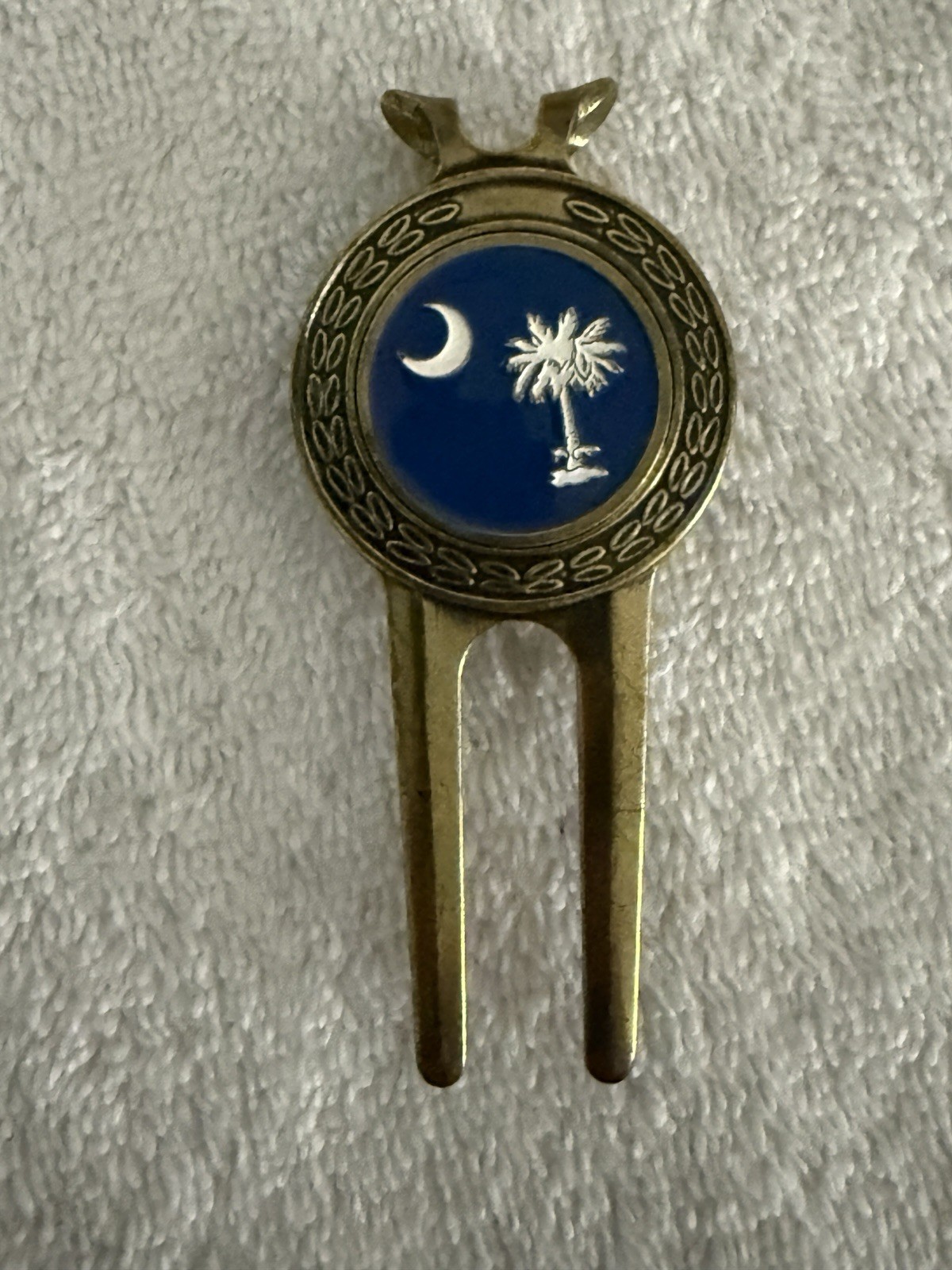 South Carolina Golf Divot Tool Magnetic Ball Marker