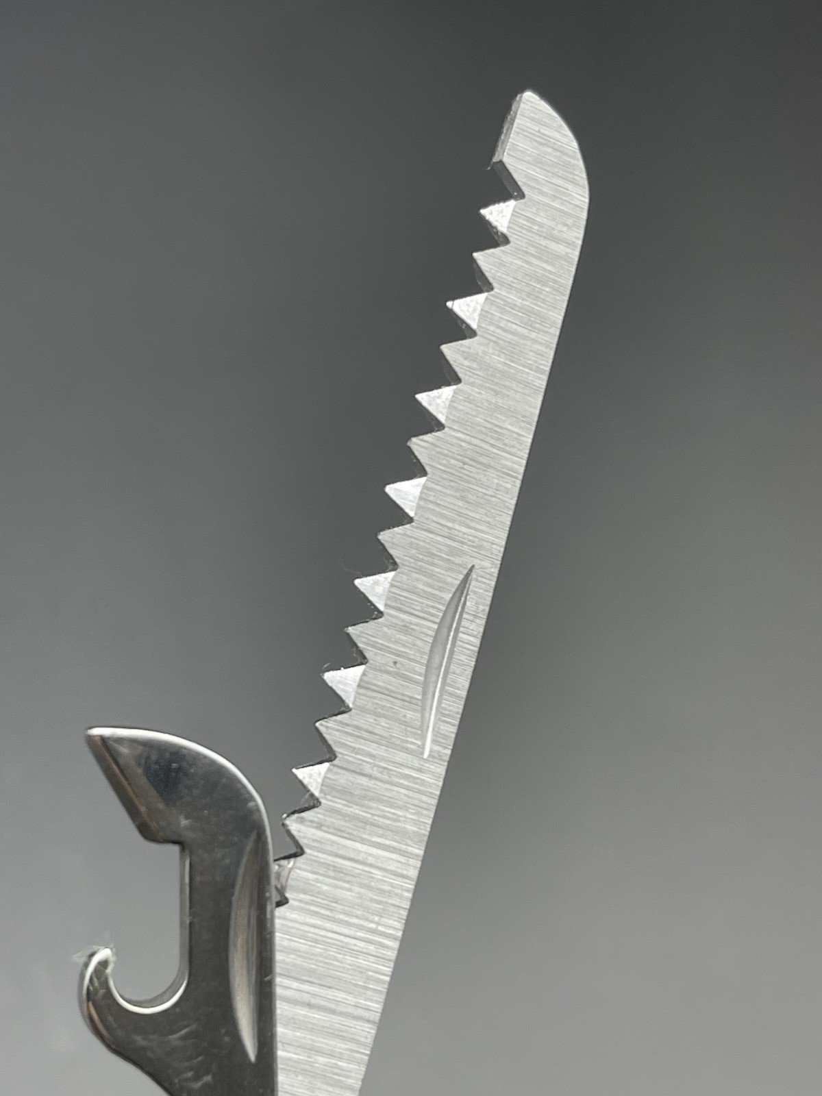 Gentleman’s Hardware Folding Pocket Knife Multitool fire starter