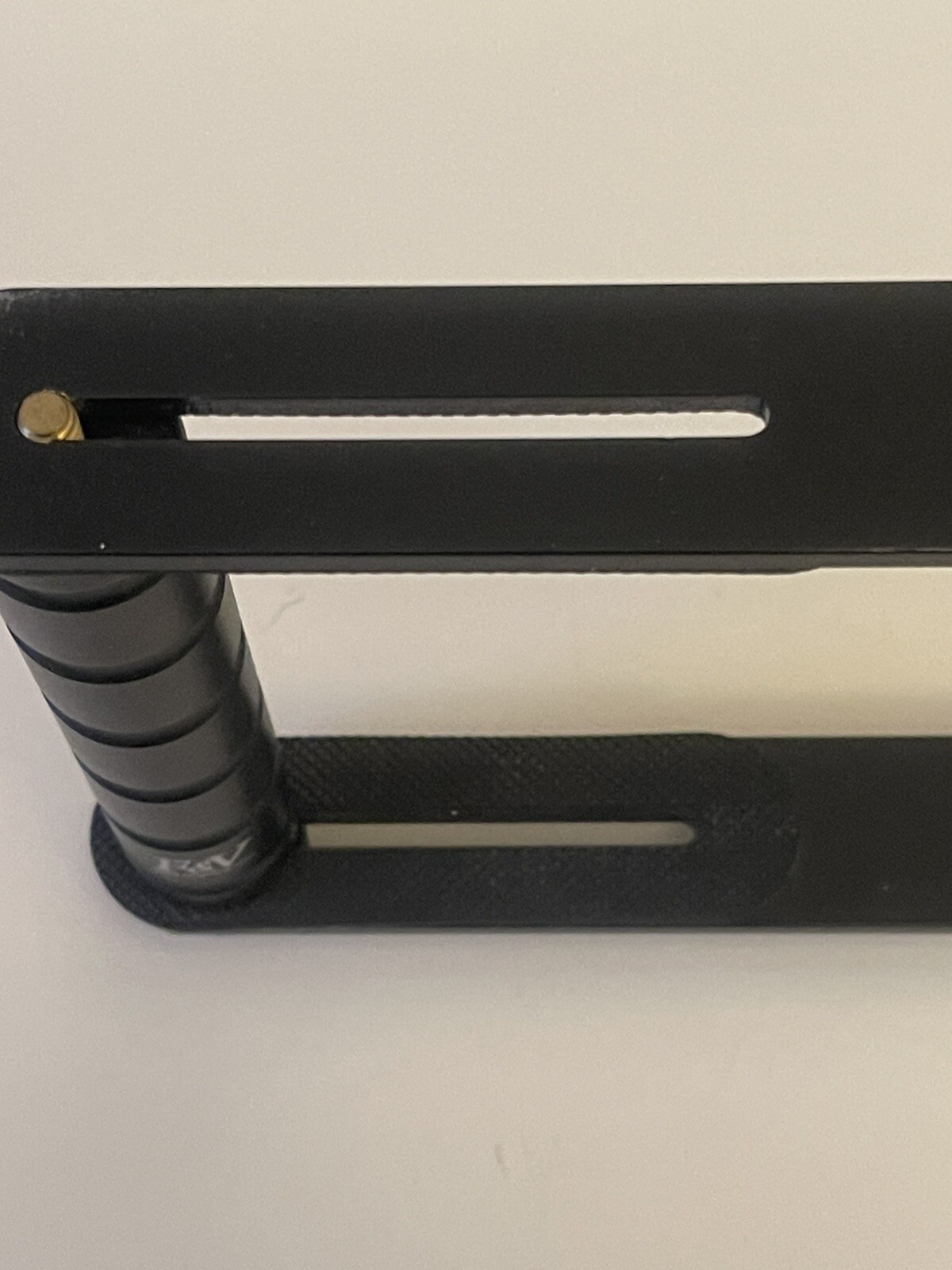 F&V Lighting Handle Camera Rig