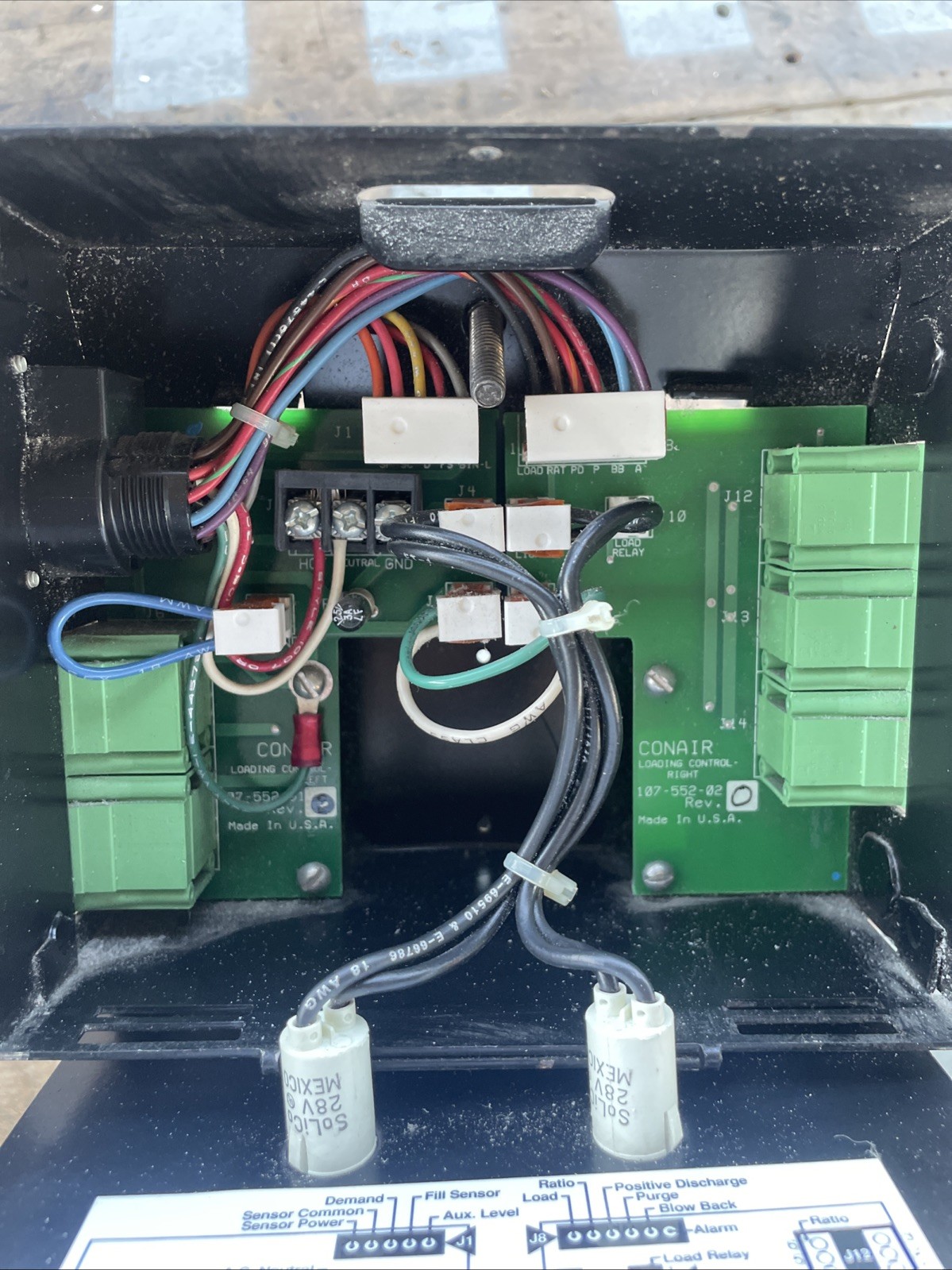 CONAIR UNIVERSAL TERMINAL BOX