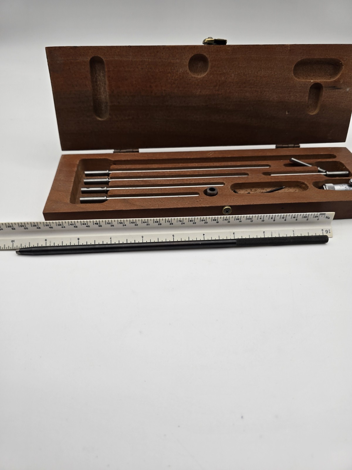 Vintage Machinist Depth Micrometer Gauge Set