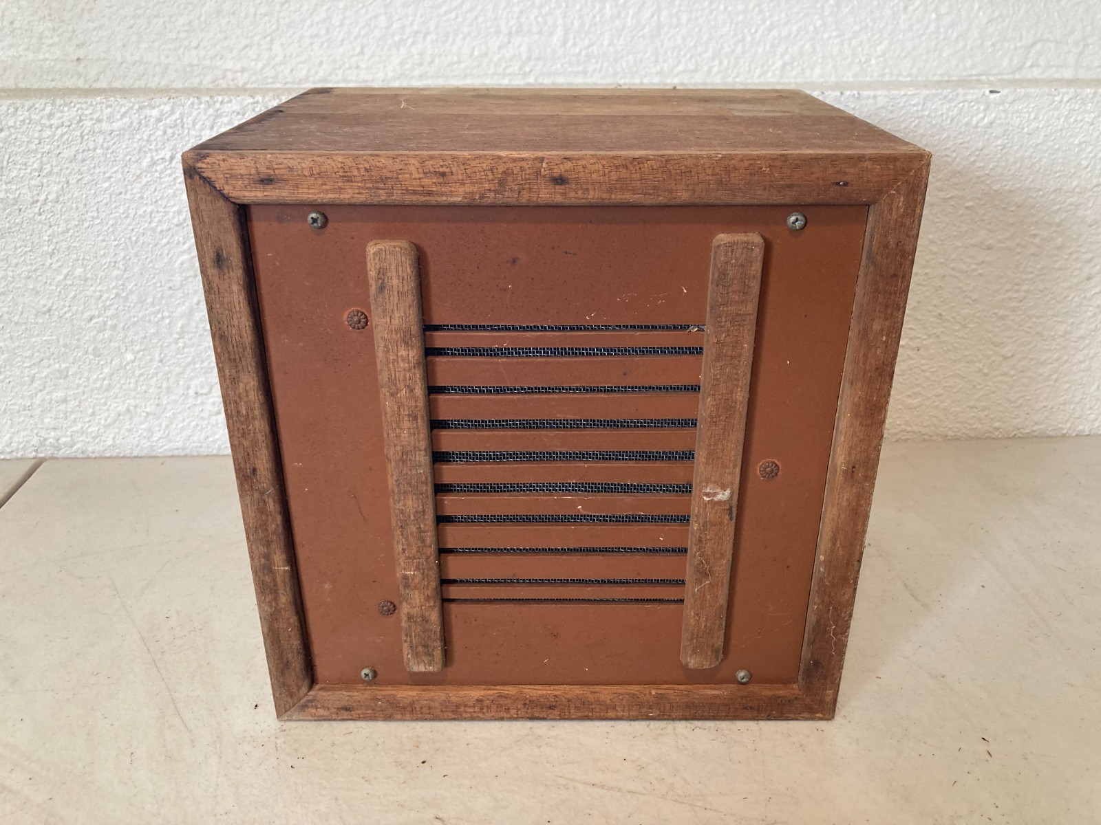 Vintage Wood Case Wall Mount Speaker Airbanks Morse & Co