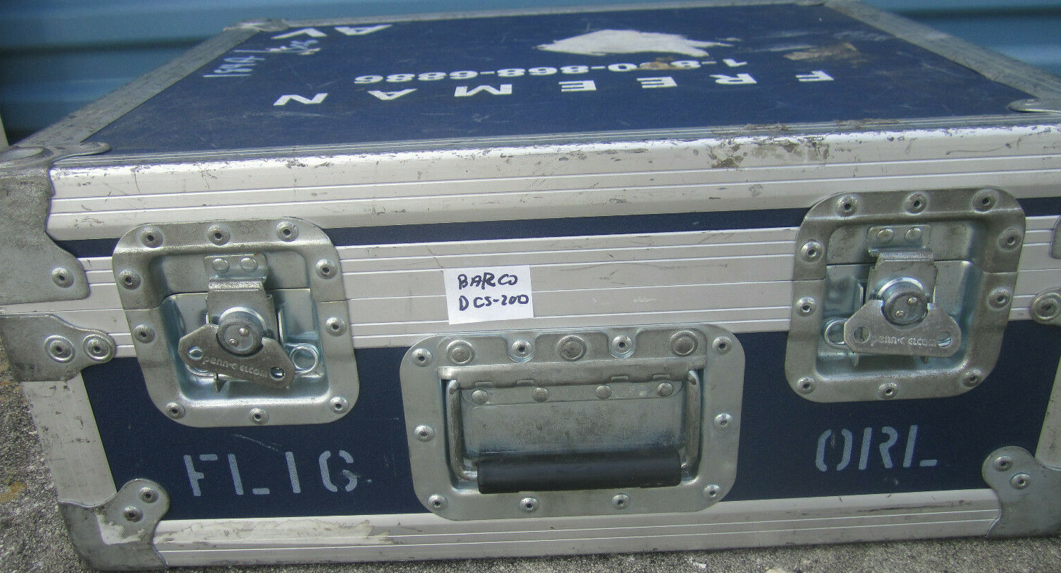 Barco DCS-200 with cases (G)