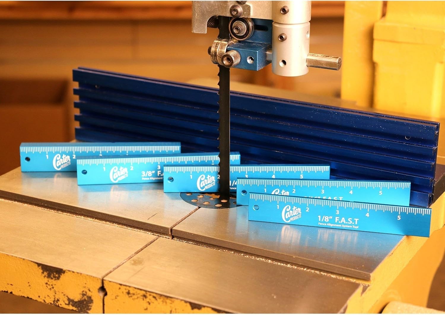 Precision Fence Alignment Tool with Magnetic Design for Accurate Cutting