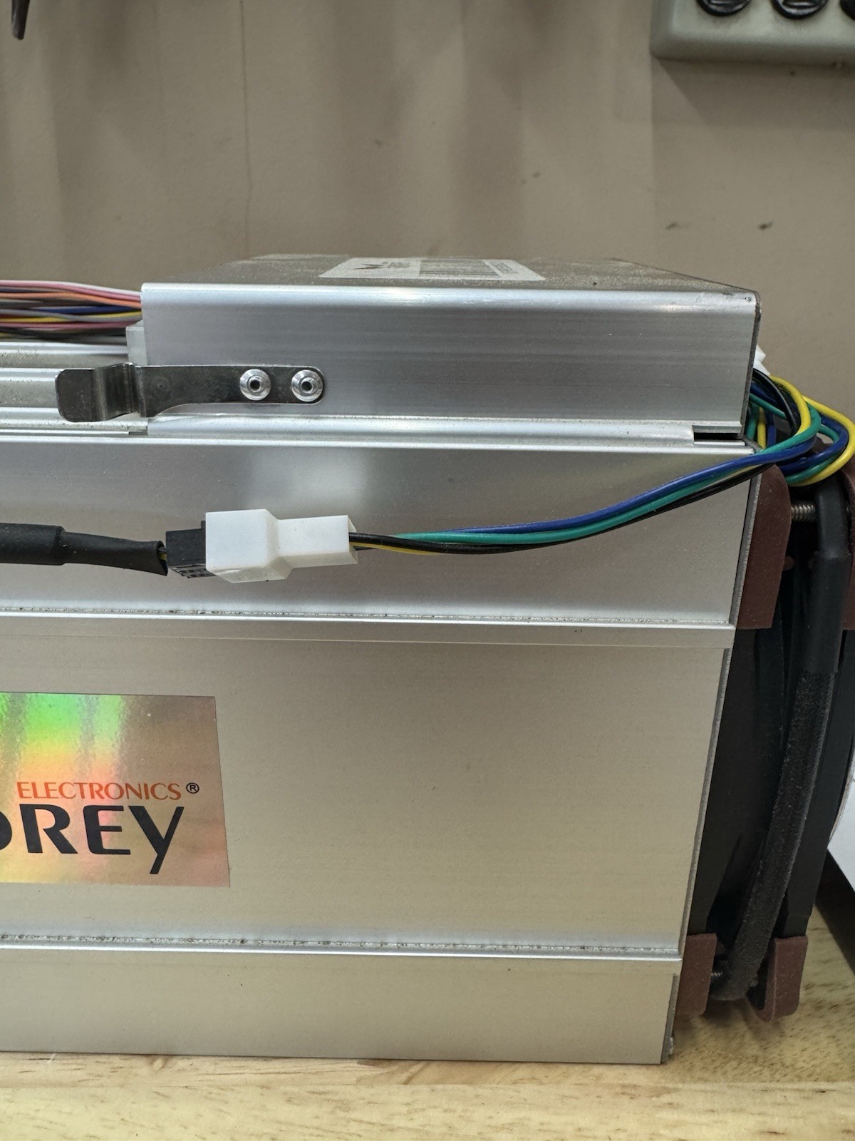 Osprey Electronics E100 - VU33P FPGA
