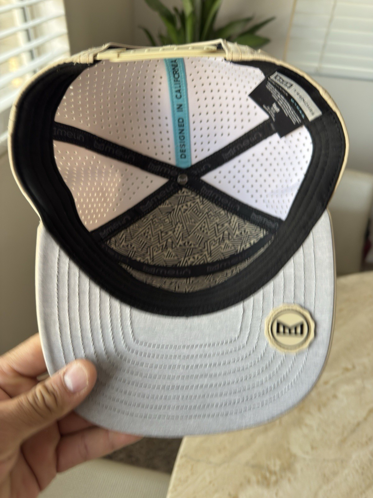 Melin Trenches Icon Hydro Hat SZ Small 56 CM Khaki 🔥