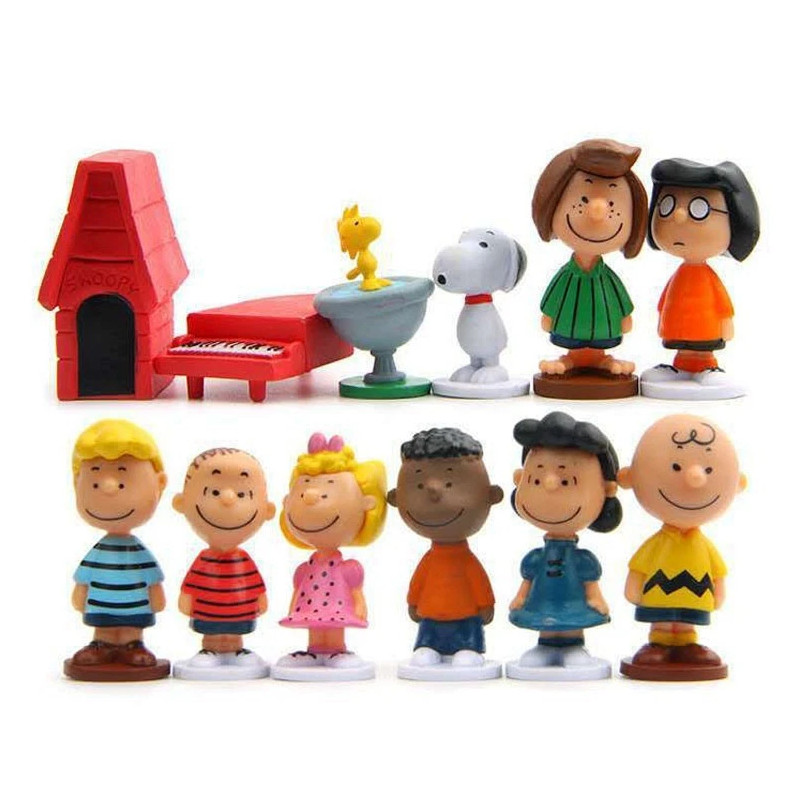 12pcs Japan Anime Peanuts Snoopy Charlie Sally Woodstock Mini Figure Model Toys