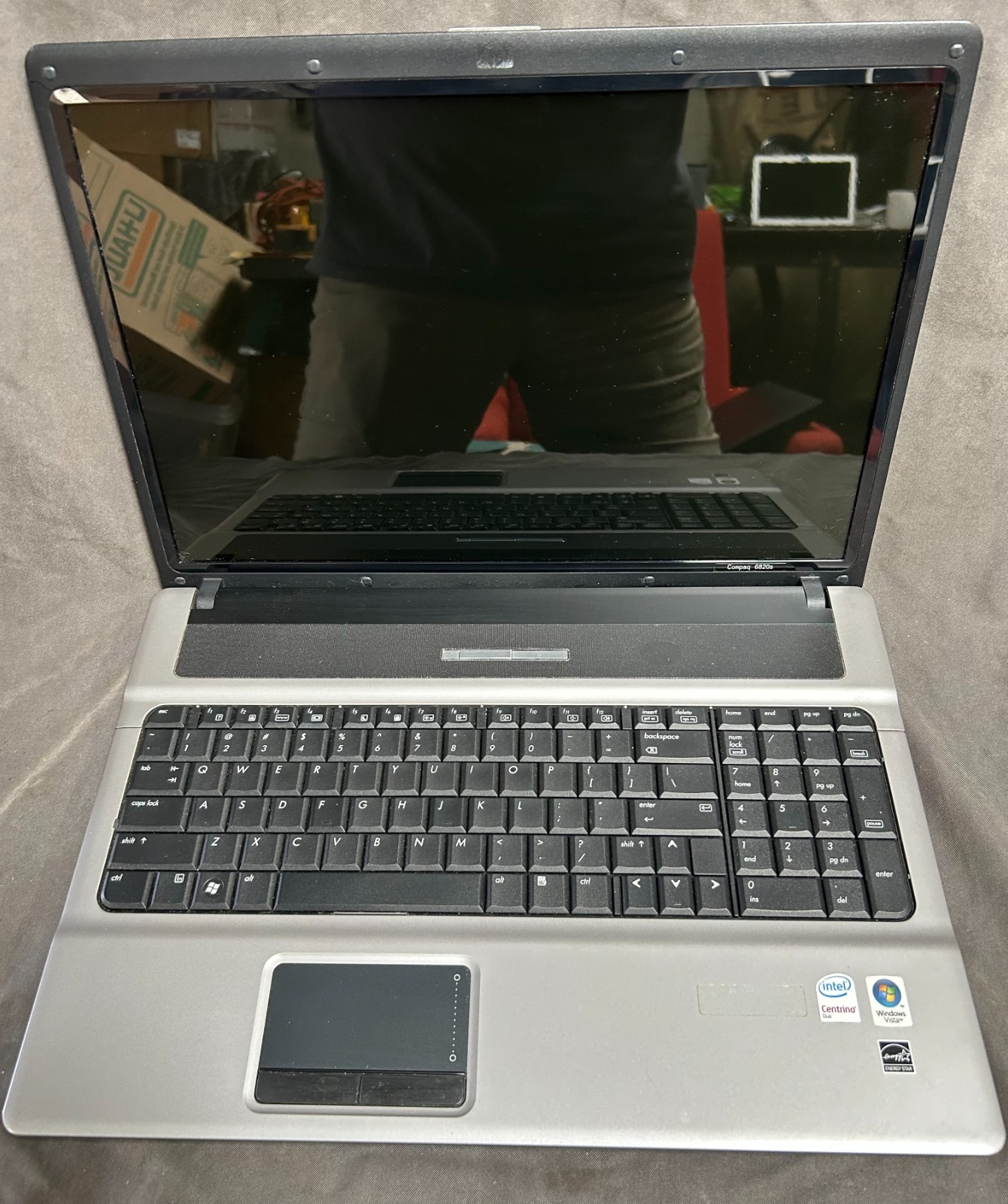 Vintage Hewlett Packard HP Compaq Model 6820S Laptop PC Computer (A30)