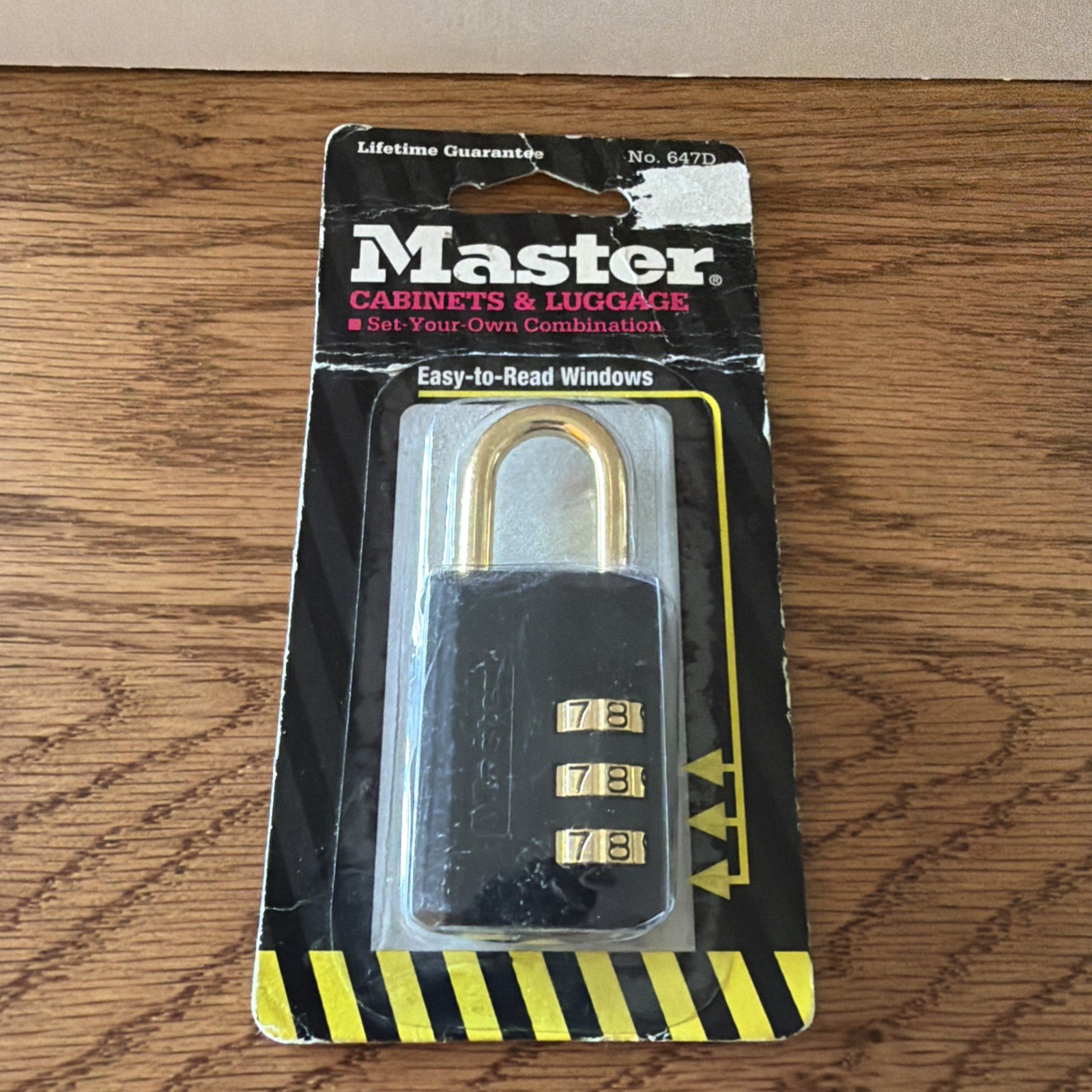 Master Lock 647D Combination Padlock Set Your Own Combination, NIP.