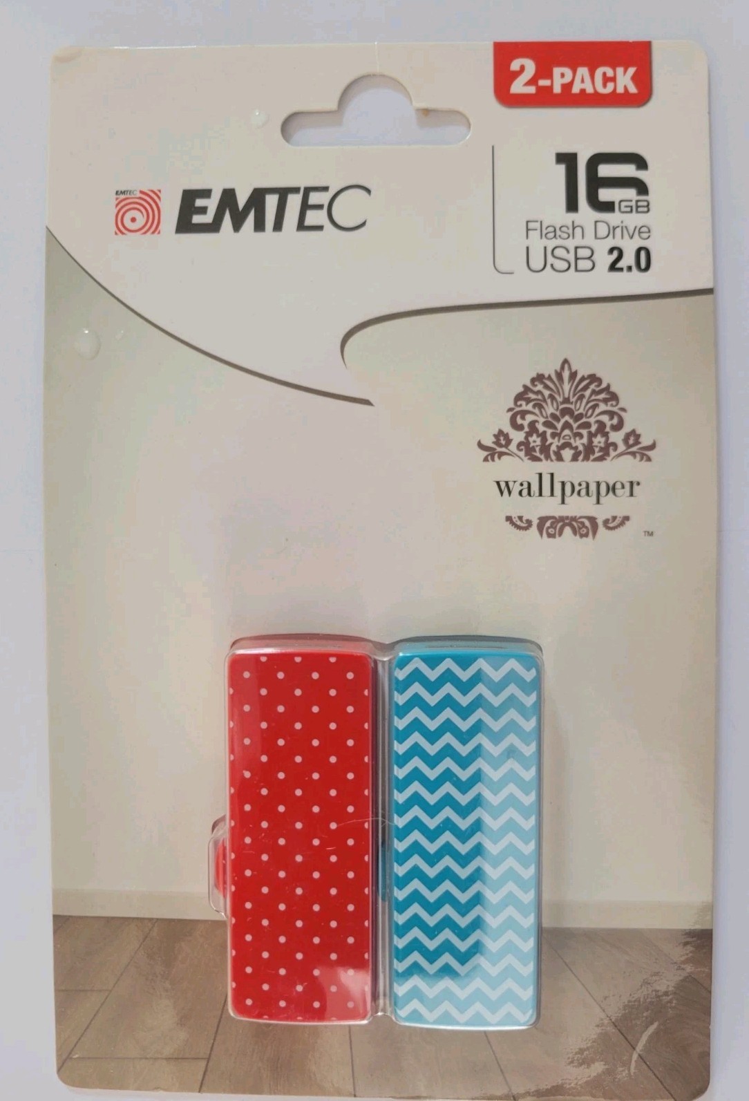 EMTEC 16GB Flash Drive USB 2.0.wallpaper. 2-PACK.