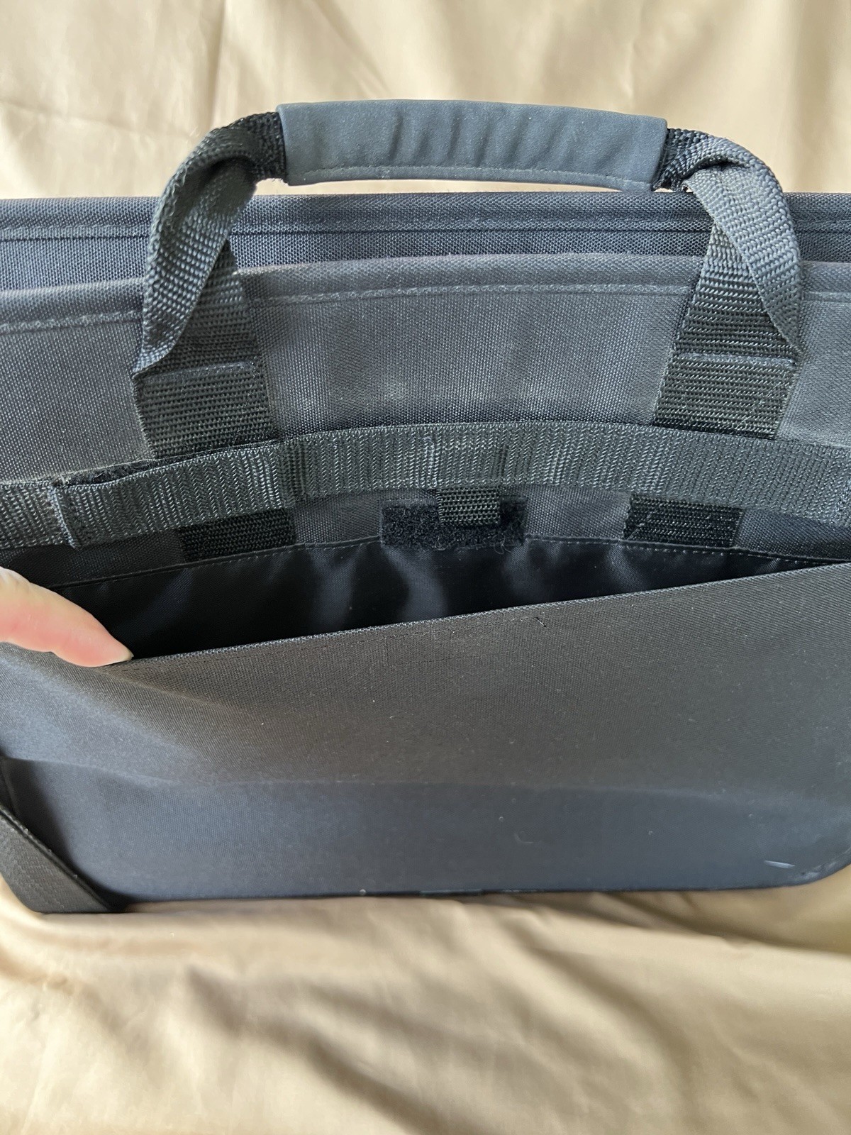 Laptop Carrying Case Messenger Bag With Handles & Shoulder Strap Black