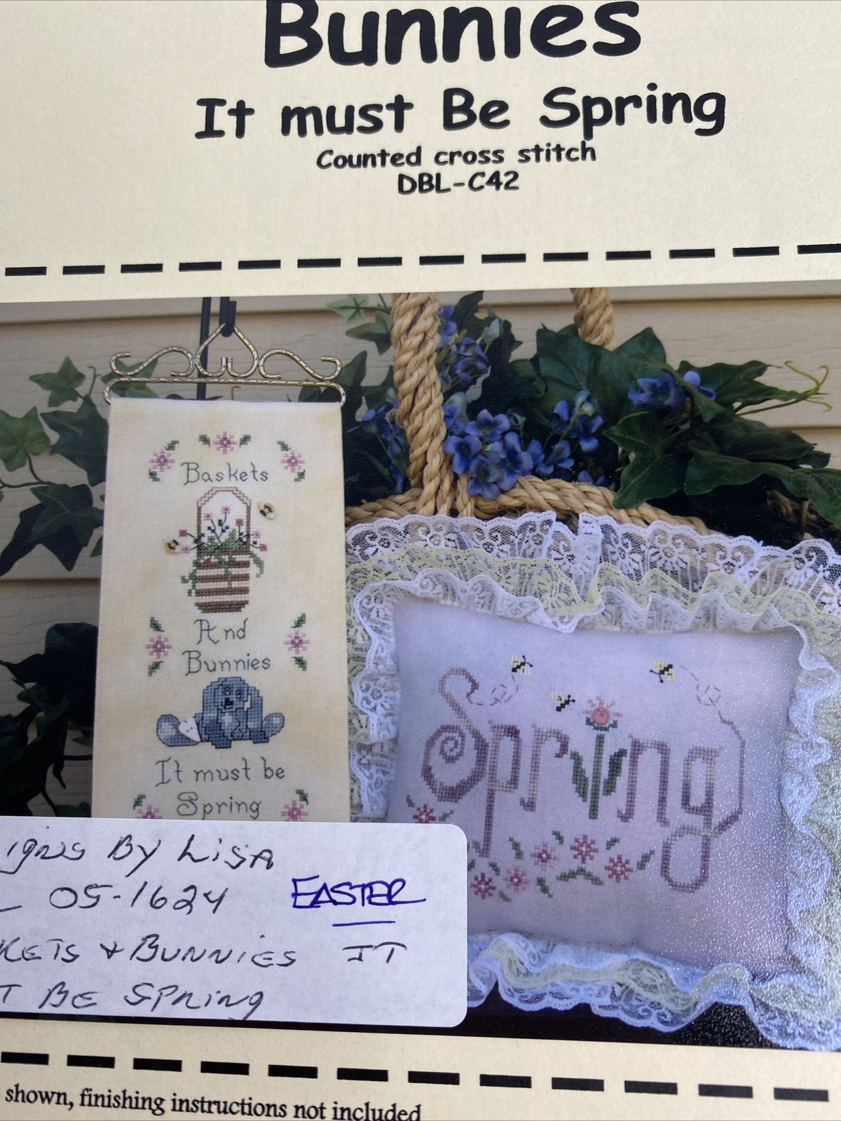 Designs By Lisa - Baskets and Bunnies - Cross Stitch Pattern
