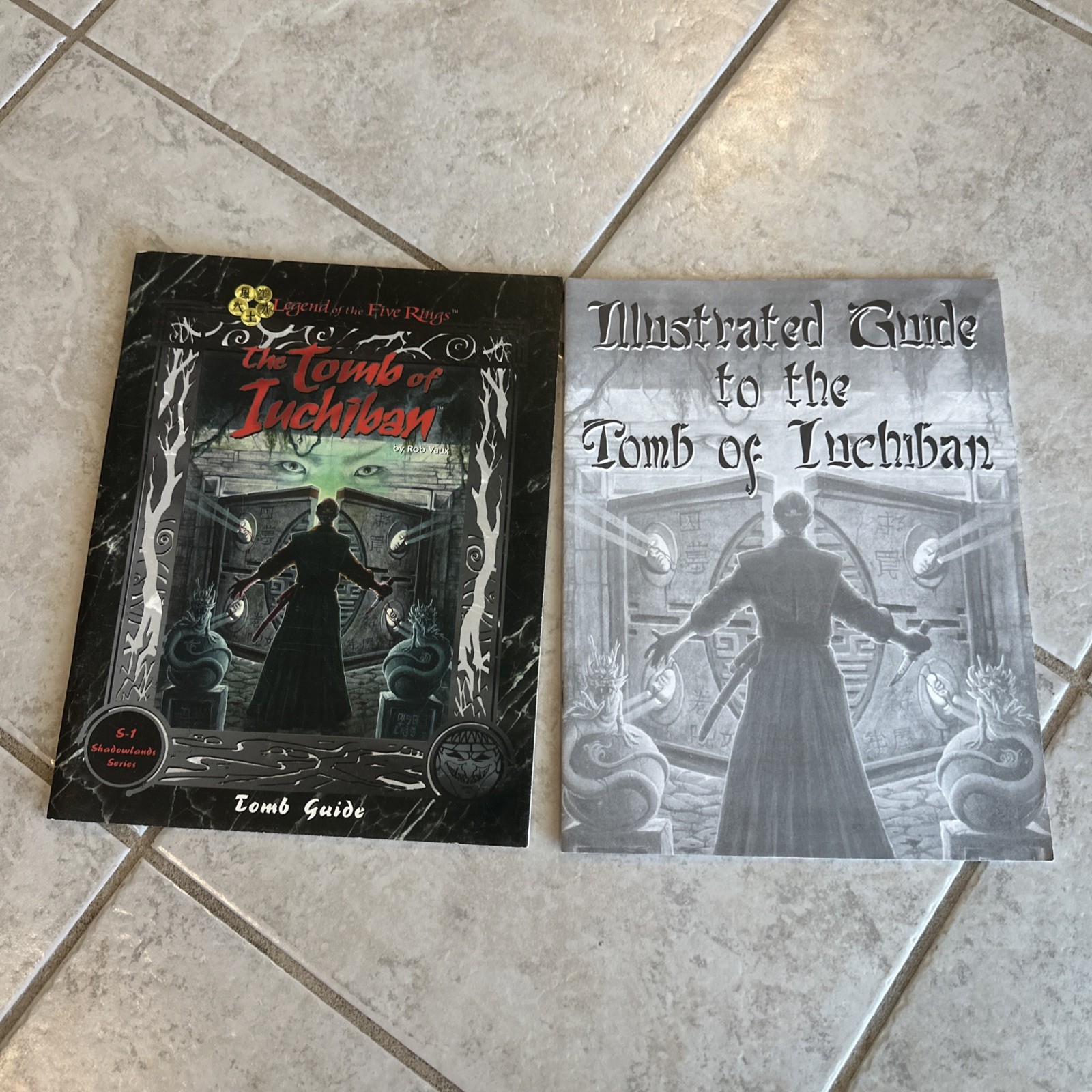 Legend of the Five Rings: The Tomb of Iuchiban Tomb Guide Book [S-1 Shadowlands]