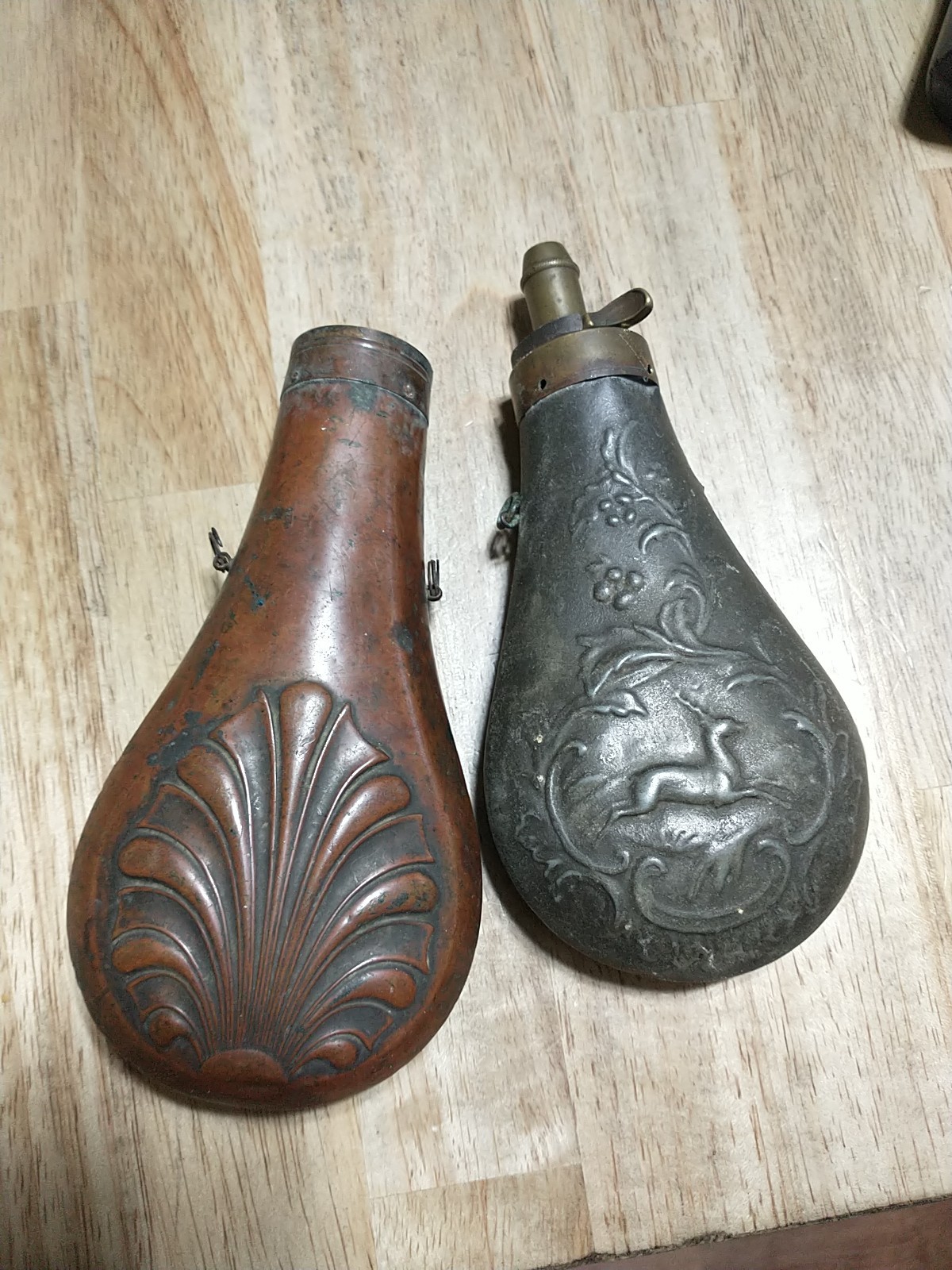 2 PCS Vintage Powder Flasks Shell & Acanthus Pattern & Running Deer FOR DISPLAY