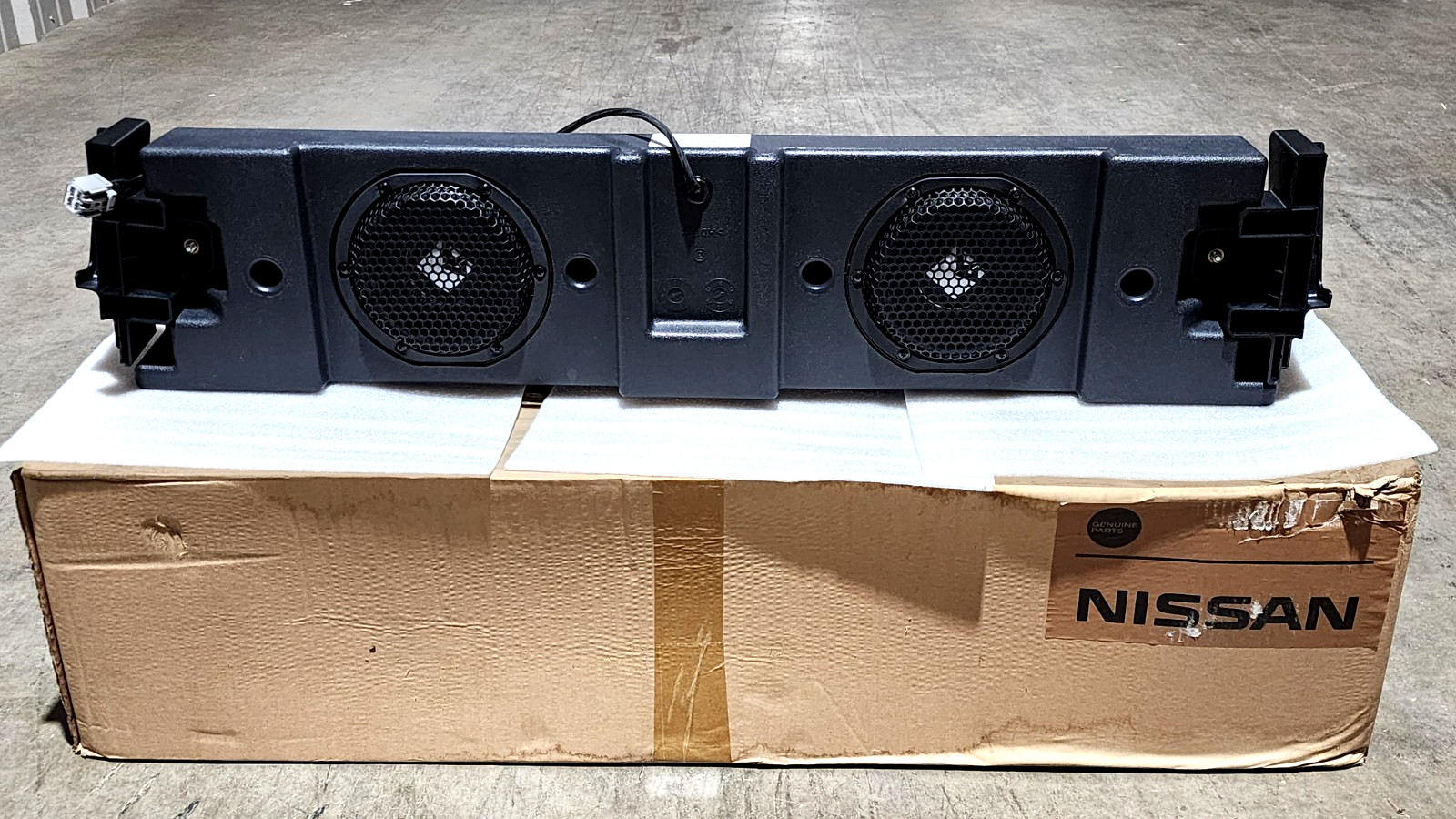 Nissan 999U4-45000 Rockford Fosgate Subwoofer Kit For 2017-2019 Nissan Versa