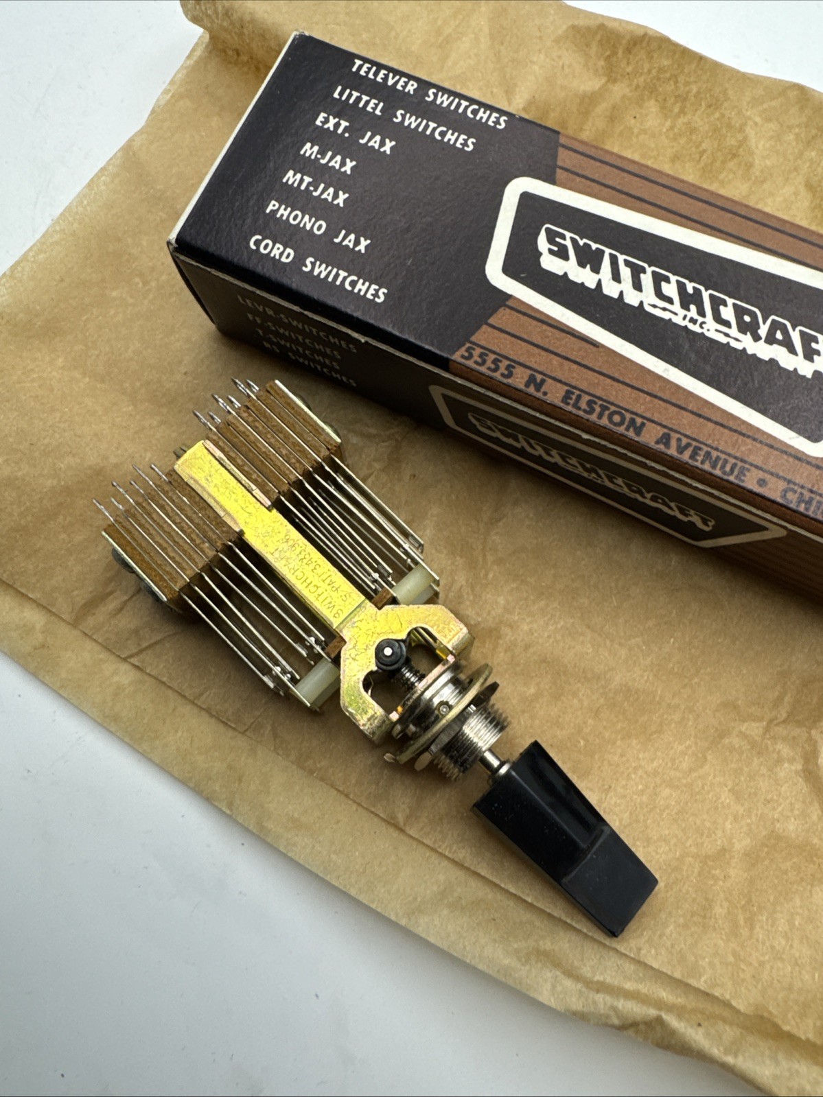 Switchcraft Toggle Switch 41324L NIB