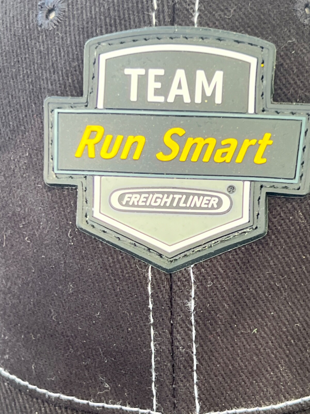 Team Run Smart Freight Liner Logo Black Hat Cap Hook Loop White Topstitch