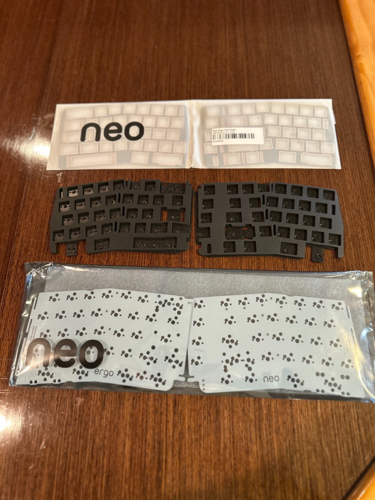 Neo Ergo Barebones Tri-Mode Gray/Silver FR4 Plate w/ Case & Accessories