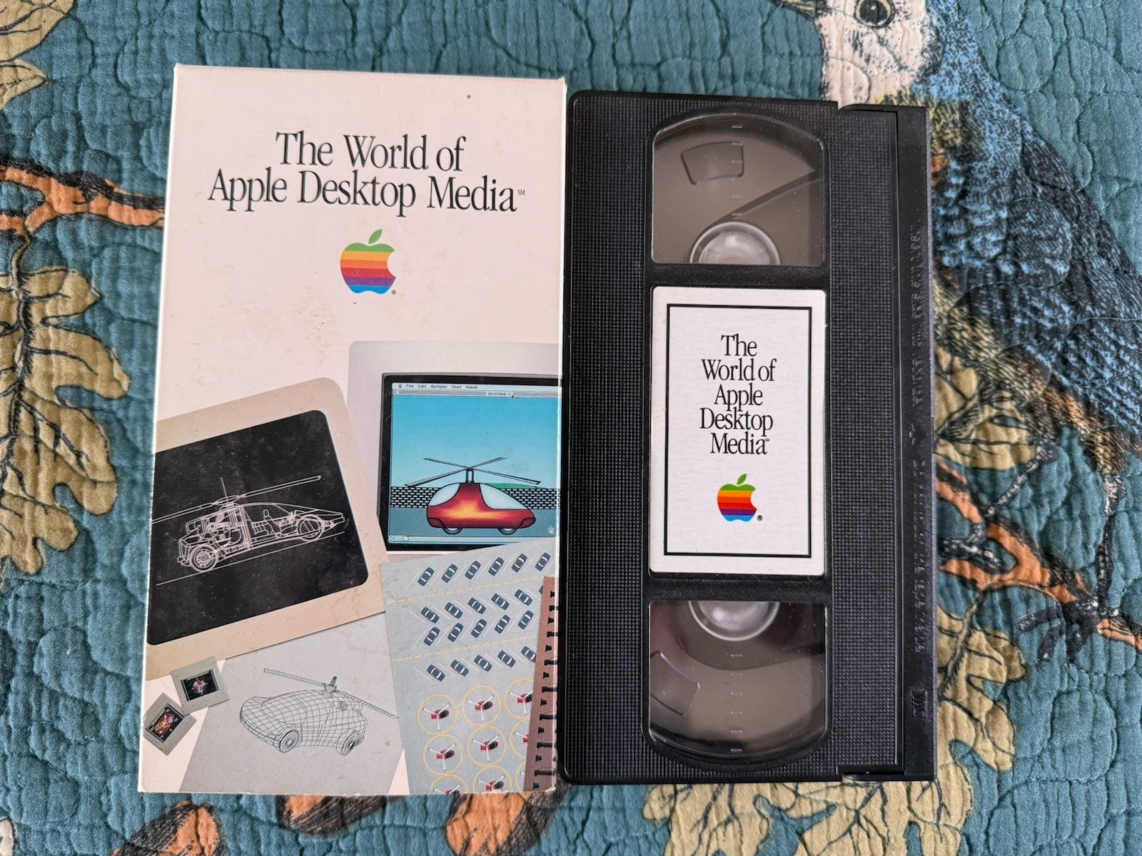 The World of Apple Desktop Media 1989 VHS ( Vintage Mac Video Tape)