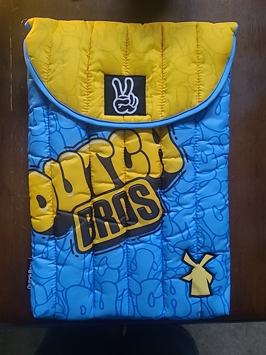 Dutch BROS Laptop Sleeve PUFFY NEW
