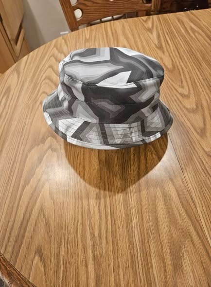 Experimental camo boonie hat size X-large will fit 7 3/4 to 8
