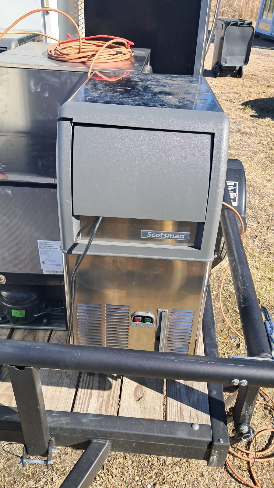 Ice Maker -  Ss Under Counter Scotsman CU0515GA-1A