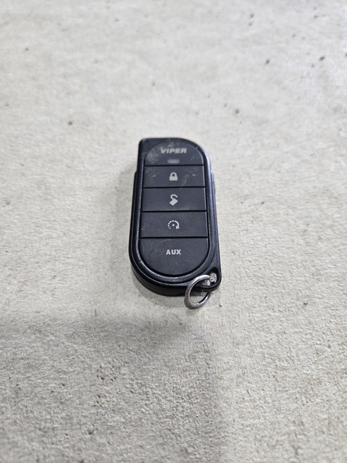 Viper 5706V 2-Way Car Security with VSM200 Remote Start System