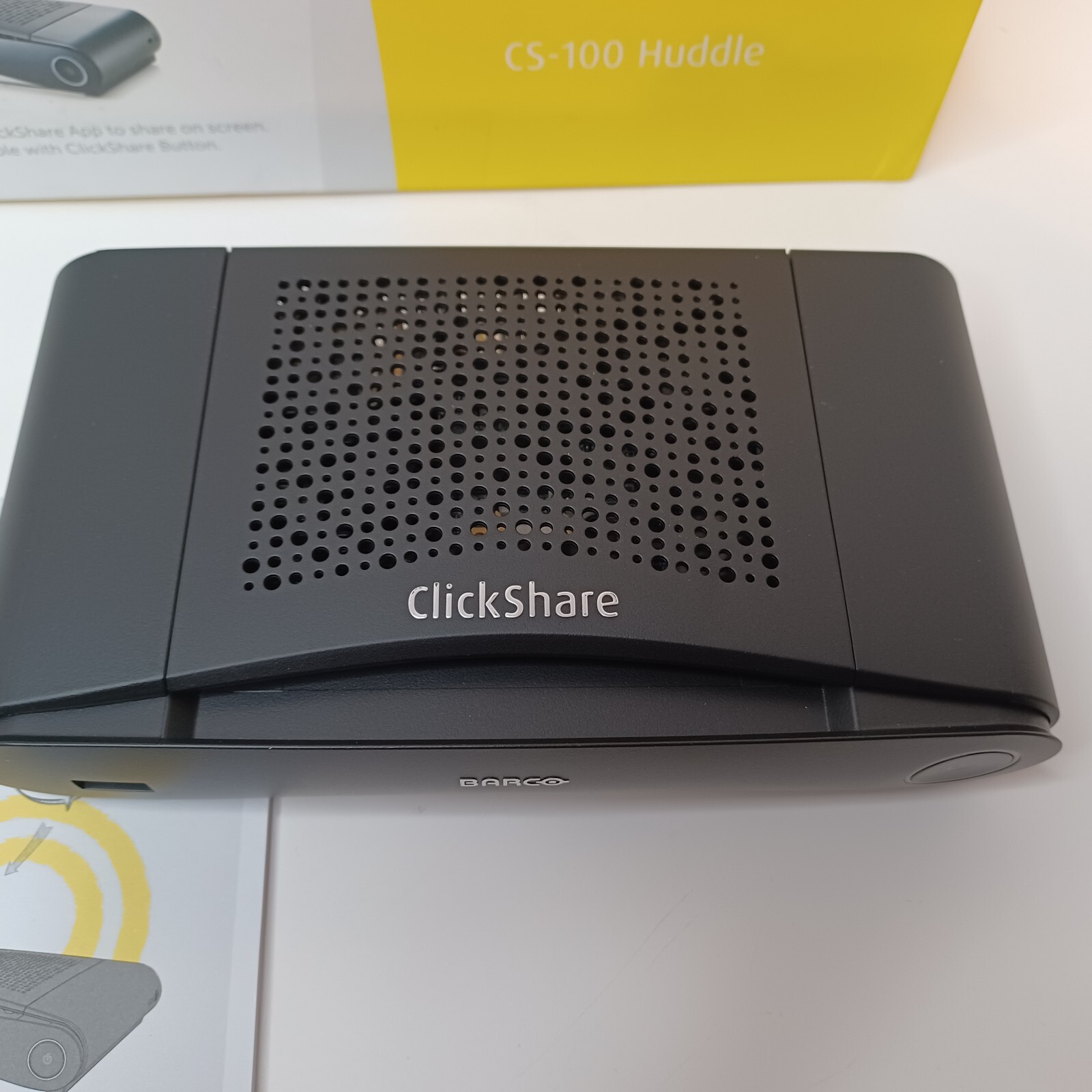 BARCO R9861510HN CS-100 Huddle Wireless Presentation System, Black