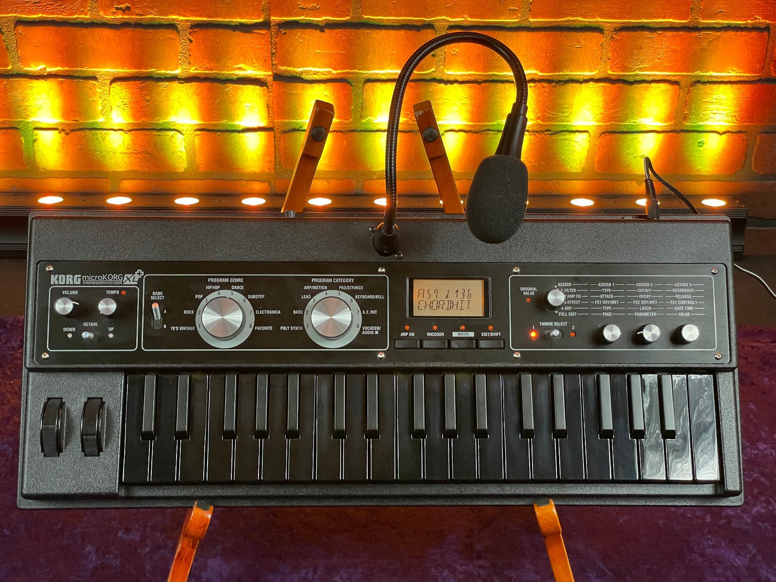 KORG microKORG XL+ BKBK Limited Black Analog Modeling Synthesizer/Vocoder XL ...