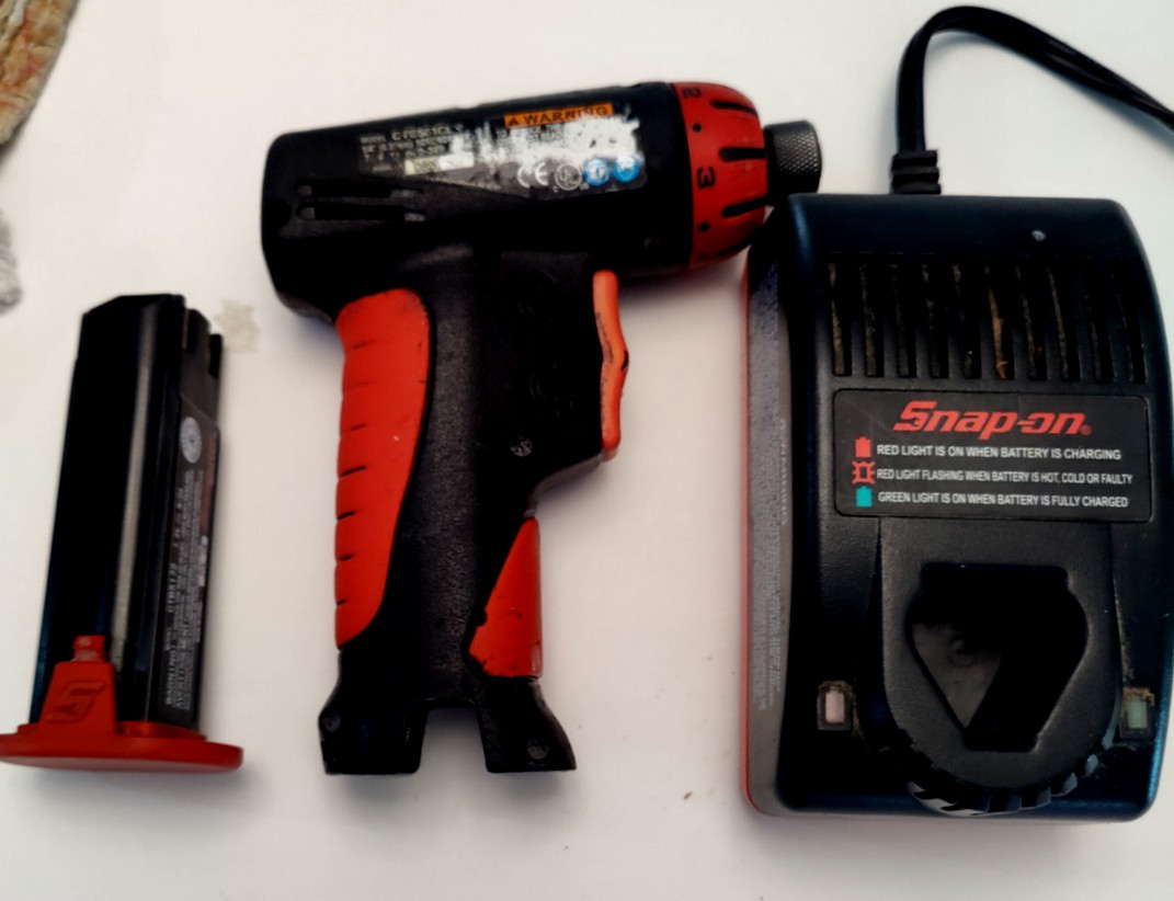 Snap-on Cordless Screwdriver CTS561CL + Charger, 1 Battery