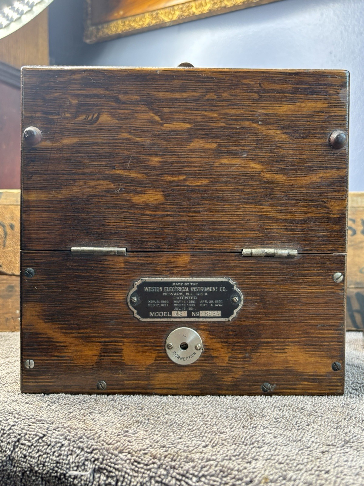 Antique 1920s WESTON D.C. ANTIQUE VOLTMETER, MODEL 45, SOLID OAK 16934