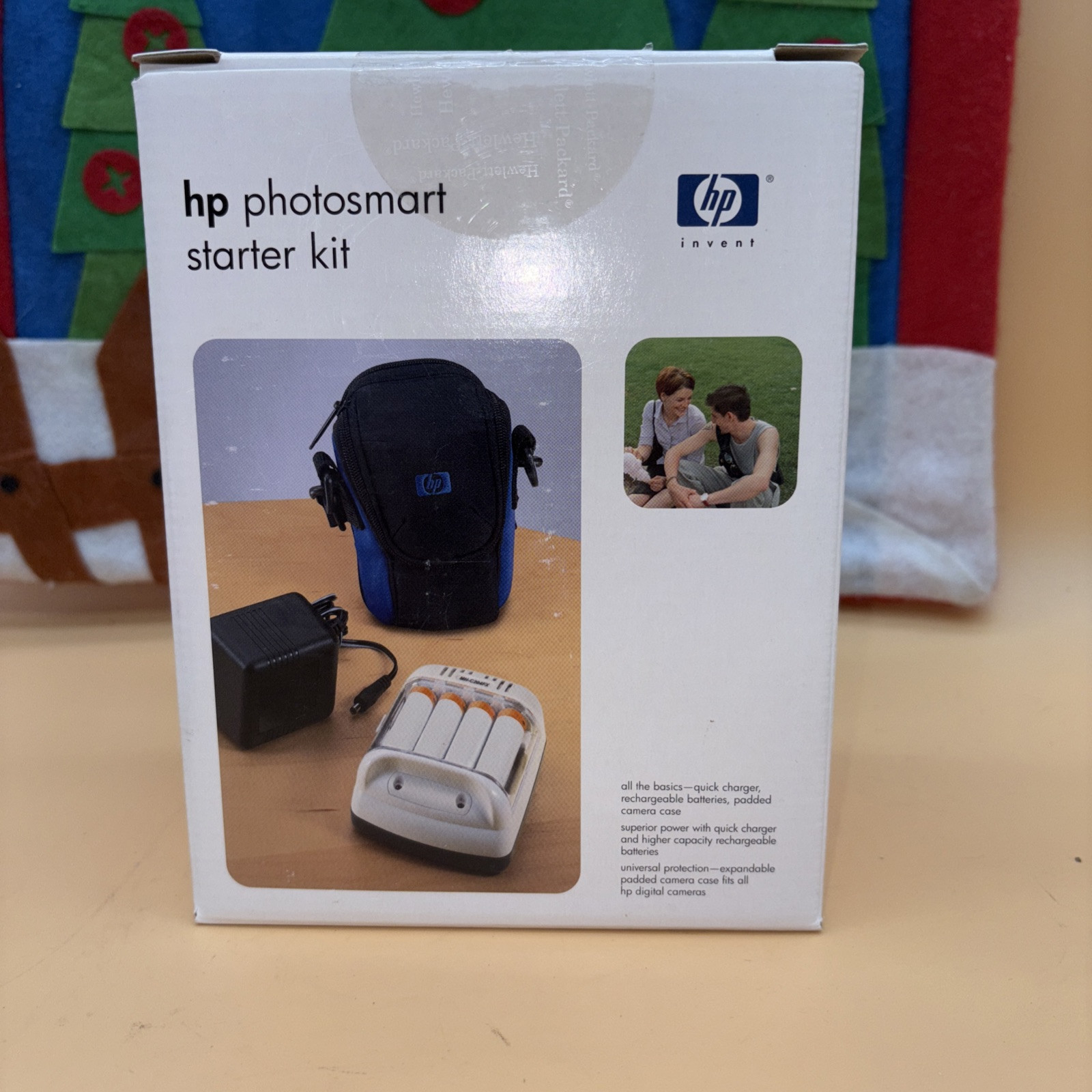 HP Camera Accessory Kit for Powershot 735, 935 & 945 (Y1789B#A2L) w/batteries