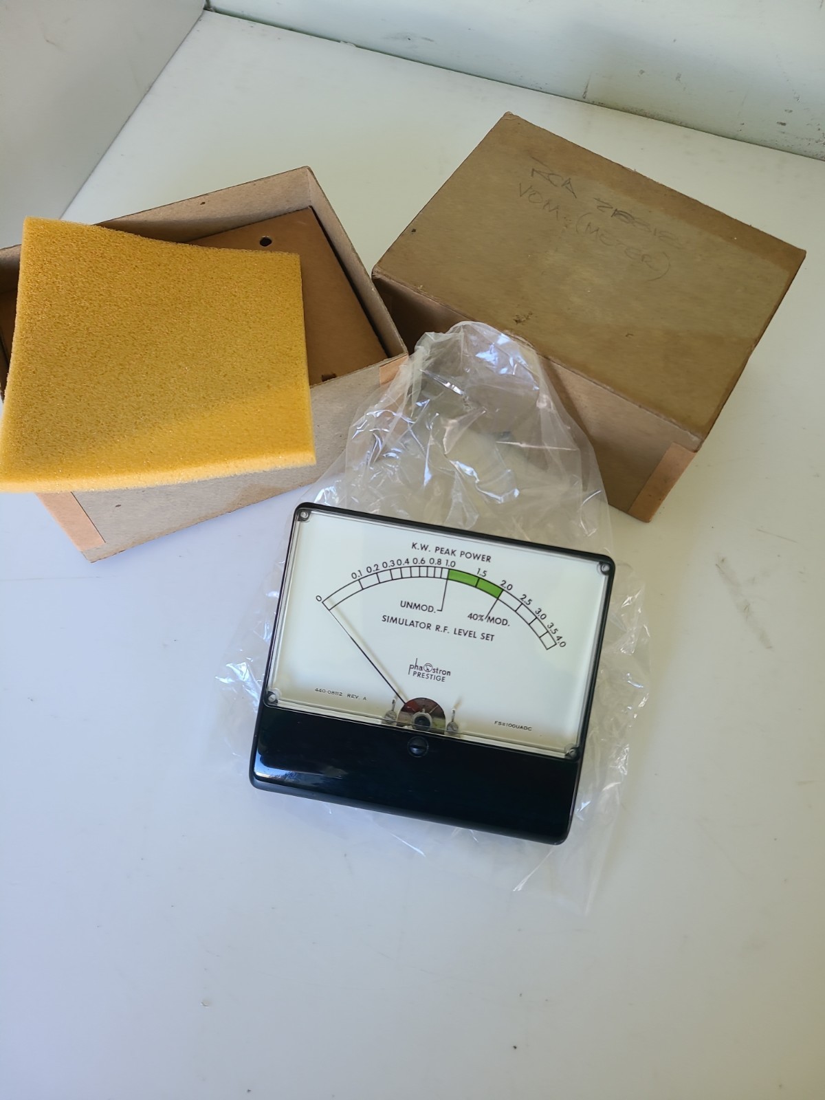 Vintage  Phastron Prestige K.W. Simulator RF panel meter (0 - 4.0), NOS OPEN BOX