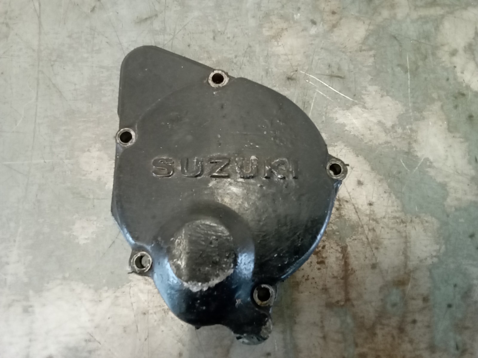 Suzuki GSX750F Ignition Pick Up Cover Right Engine Casing Crankcase 88-96