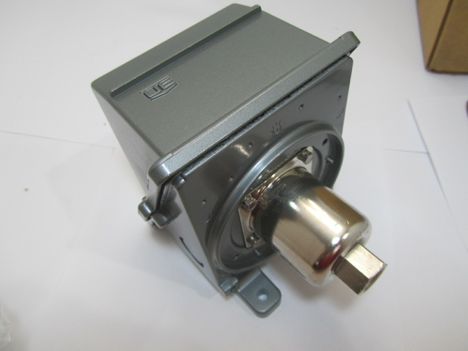 United Electric Controls H403 164 Pressure Control 0 to 200 Psi