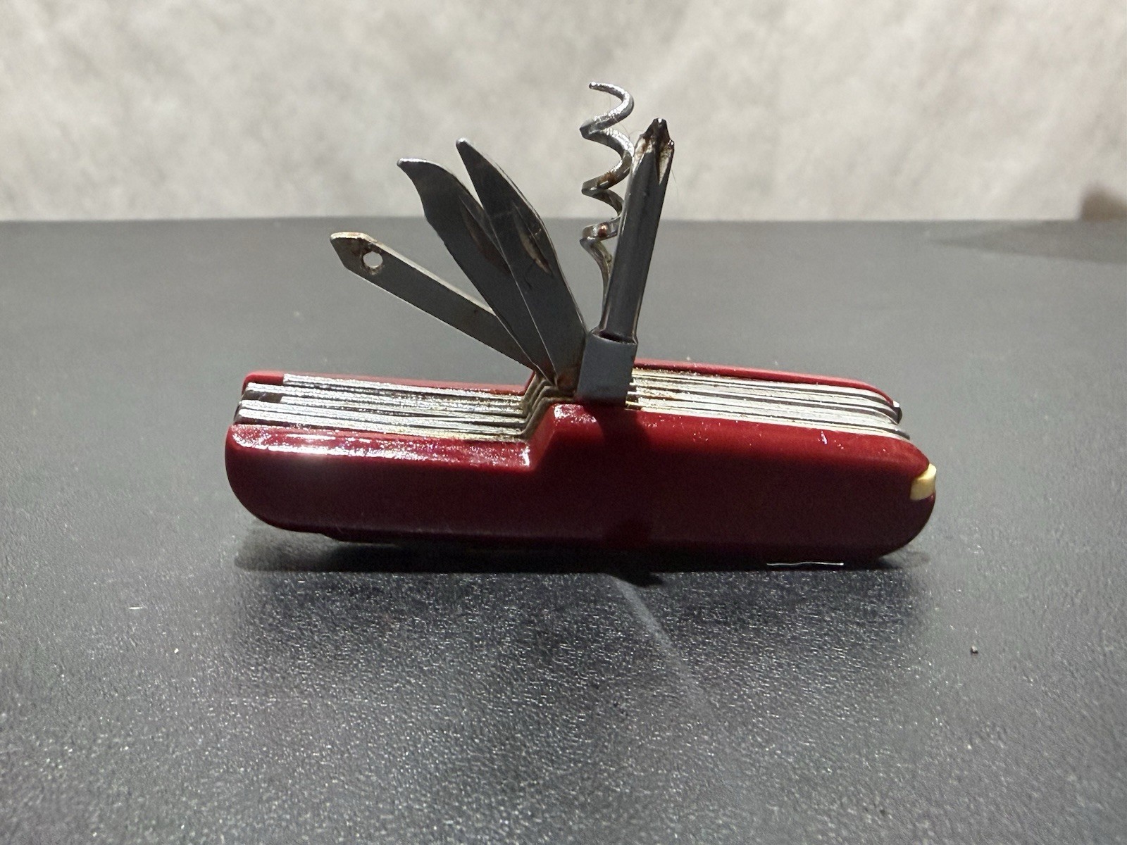 Chinese Multi Tool Swiss Knockoff