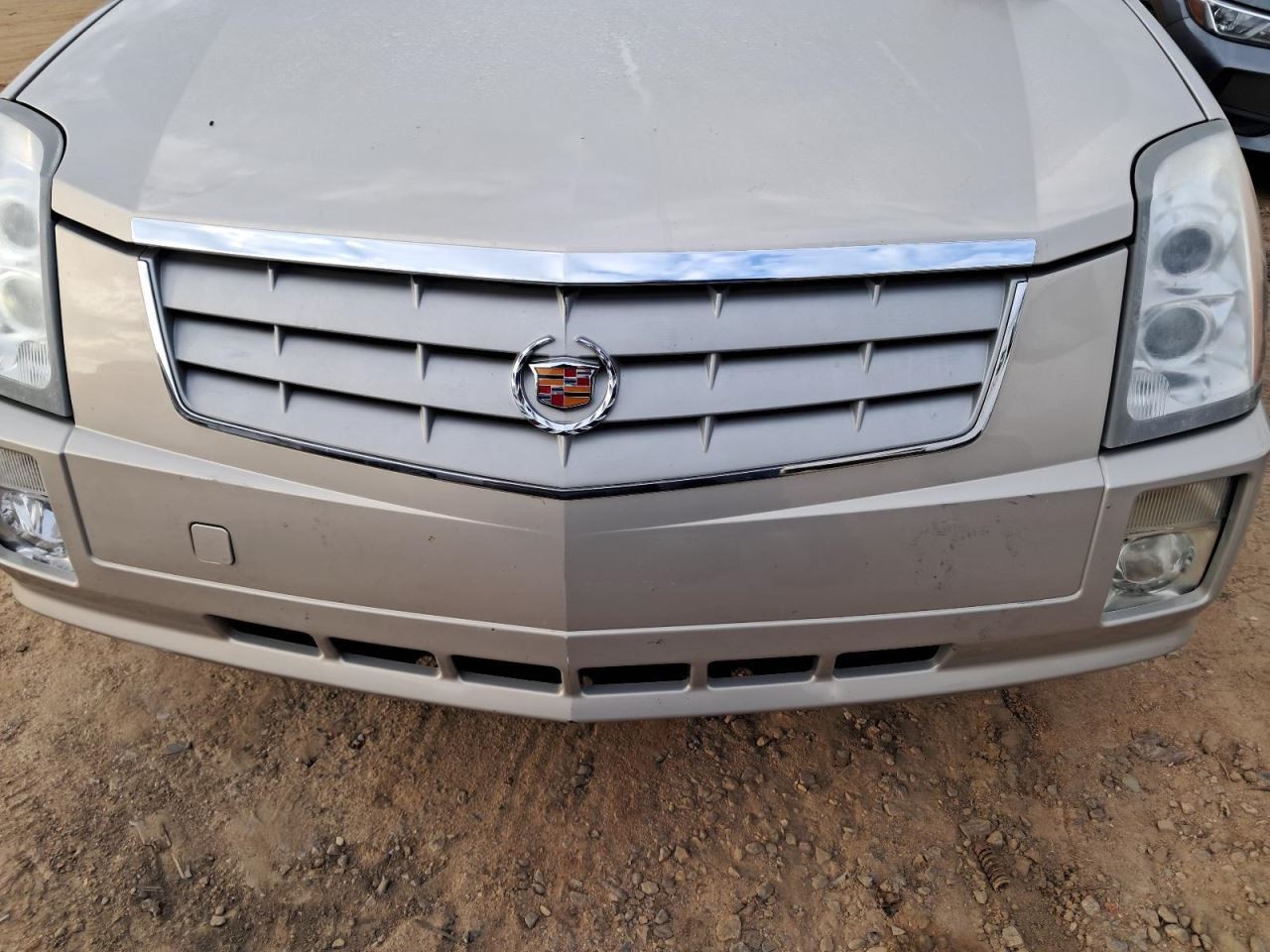 SRX 2008 Glove Box 4775038