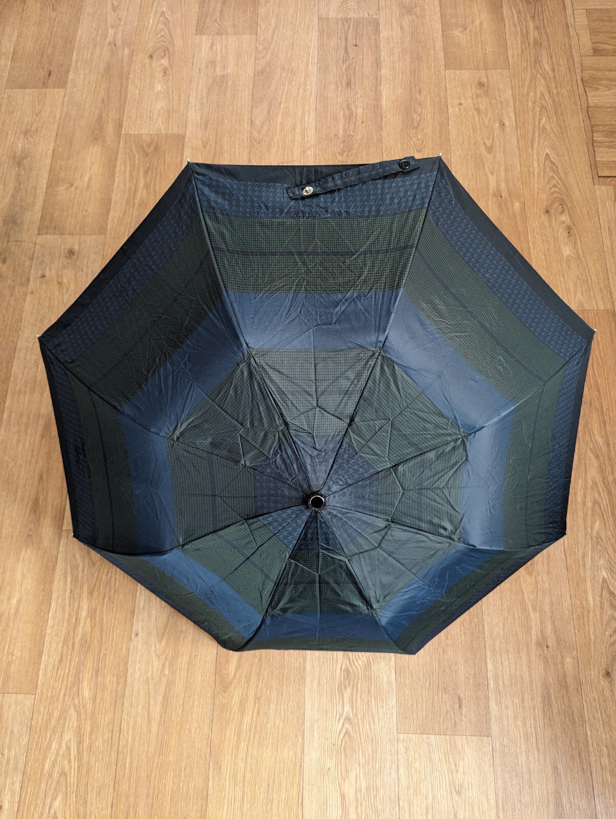 Pierre Cardin Paris vintage Telescopic Umbrella blue green  geometric patten