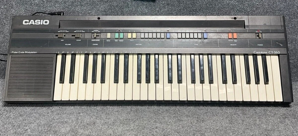 Casio CT-360 Casiotone PCM Synthesizer Keyboard Used