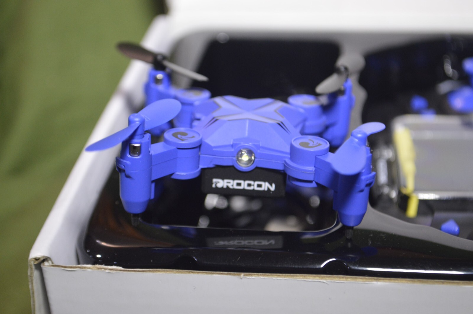 DROCON Scouter 901H Portable Pocket DRONE Untested FOR PARTS INCOMPLETE