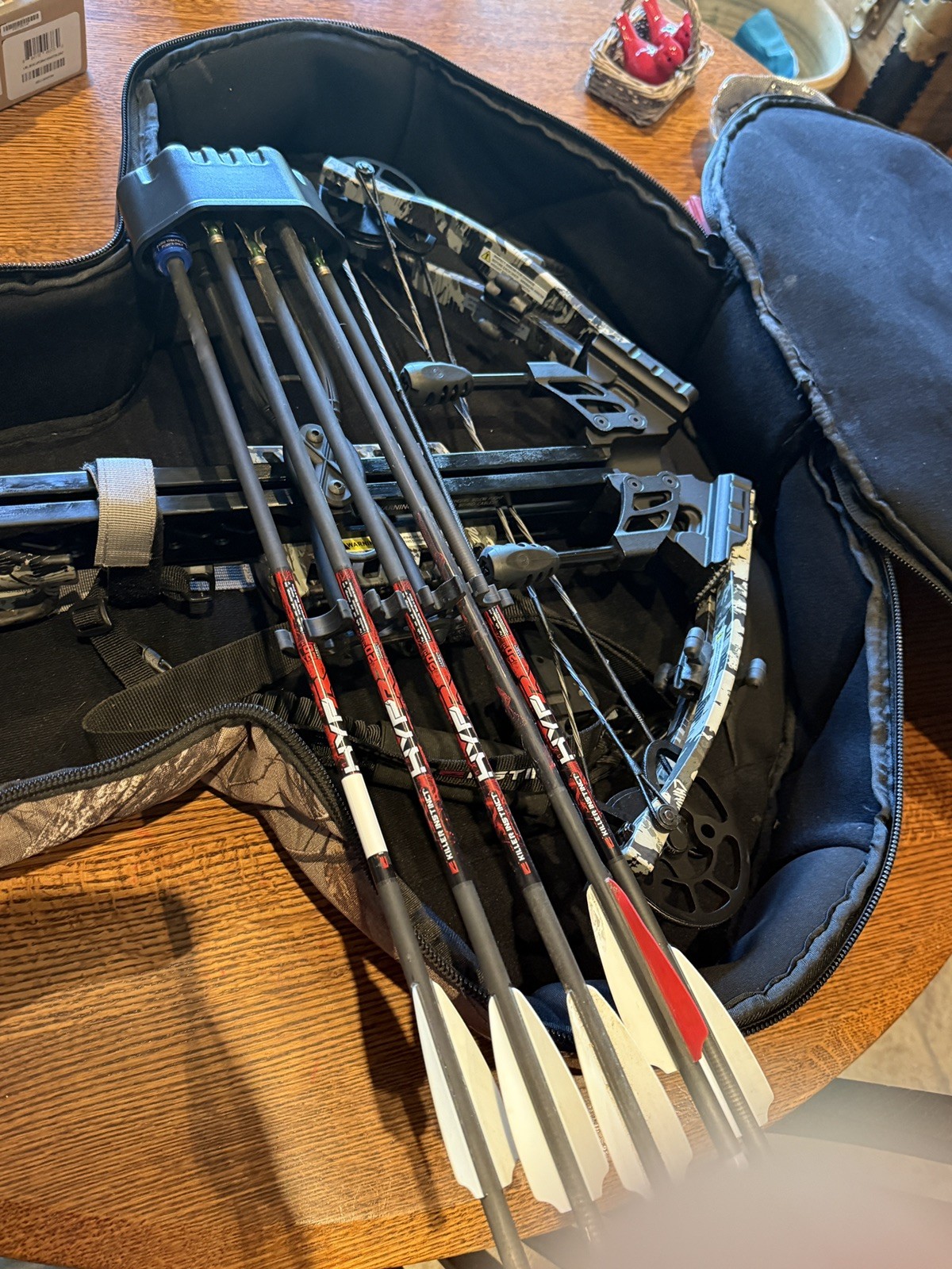 Killer Instinct Ripper 415 Crossbow W/ Scope, crank and case