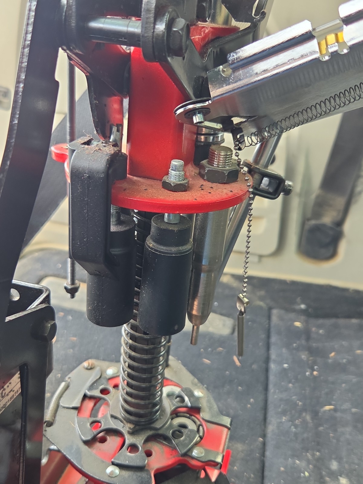 MEC 9000 Series Progressive 12 Gauge Shotshell Reloading Press