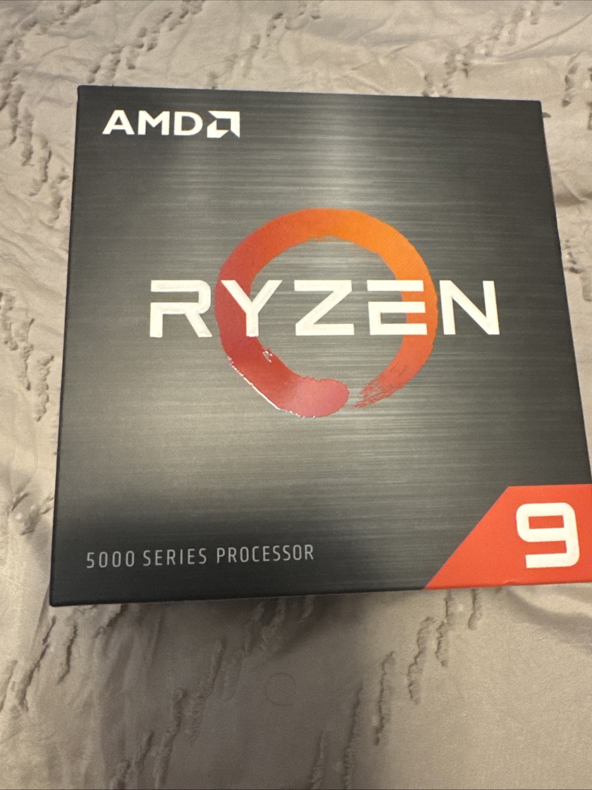 AMD Ryzen 9 5950X 16-Cores 8MB Up to 4.9GHz Desktop Processor 100-100000059WOF
