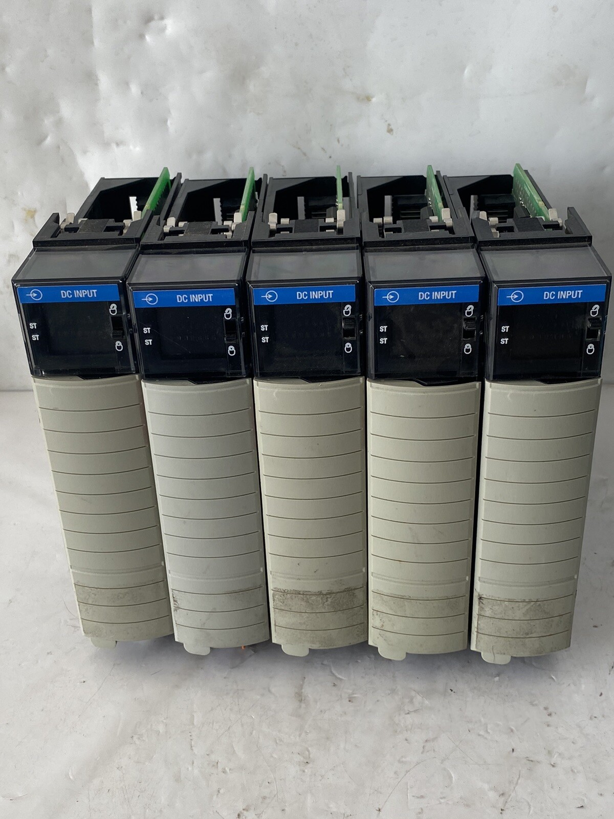 Lot Of 5 ALLEN BRADLEY 1756-IB16 SER A PN-45746 DC INPUT MODULE PLC FW 3.3